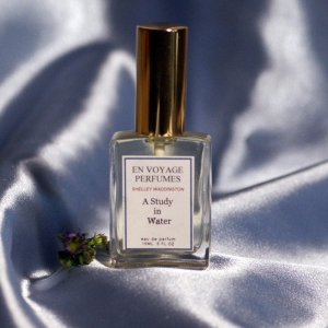 A Study in Water En Voyage Perfumes for women