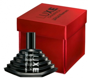 Comme des Garcons Series Luxe: Champaca Comme des Garcons for women and men