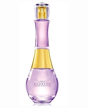 Dianoche Passion Daisy Fuentes for women