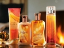 Cashmere Glow Bath and Body Works za žene Slike