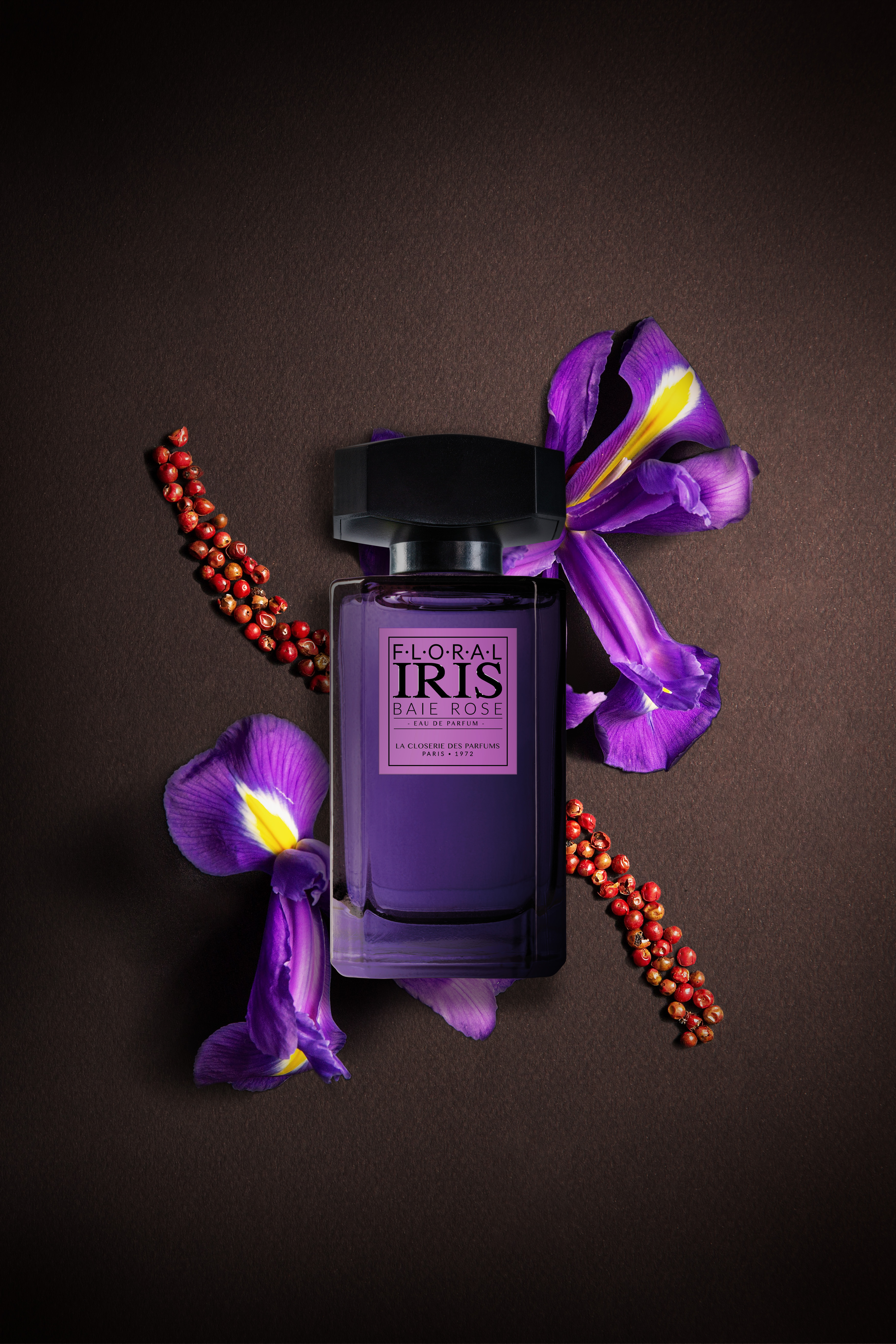 Parfum iris. Baies Roses Patchouli Парфюм. Парфюм adopt baies Roses Patchouli. Парфюм Ирис Флористинский. Мужской Парфюм с ирисом.