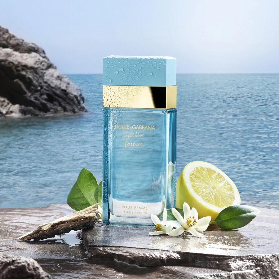 Dolce & Gabbana Light Blue Forever ~ News Roundup