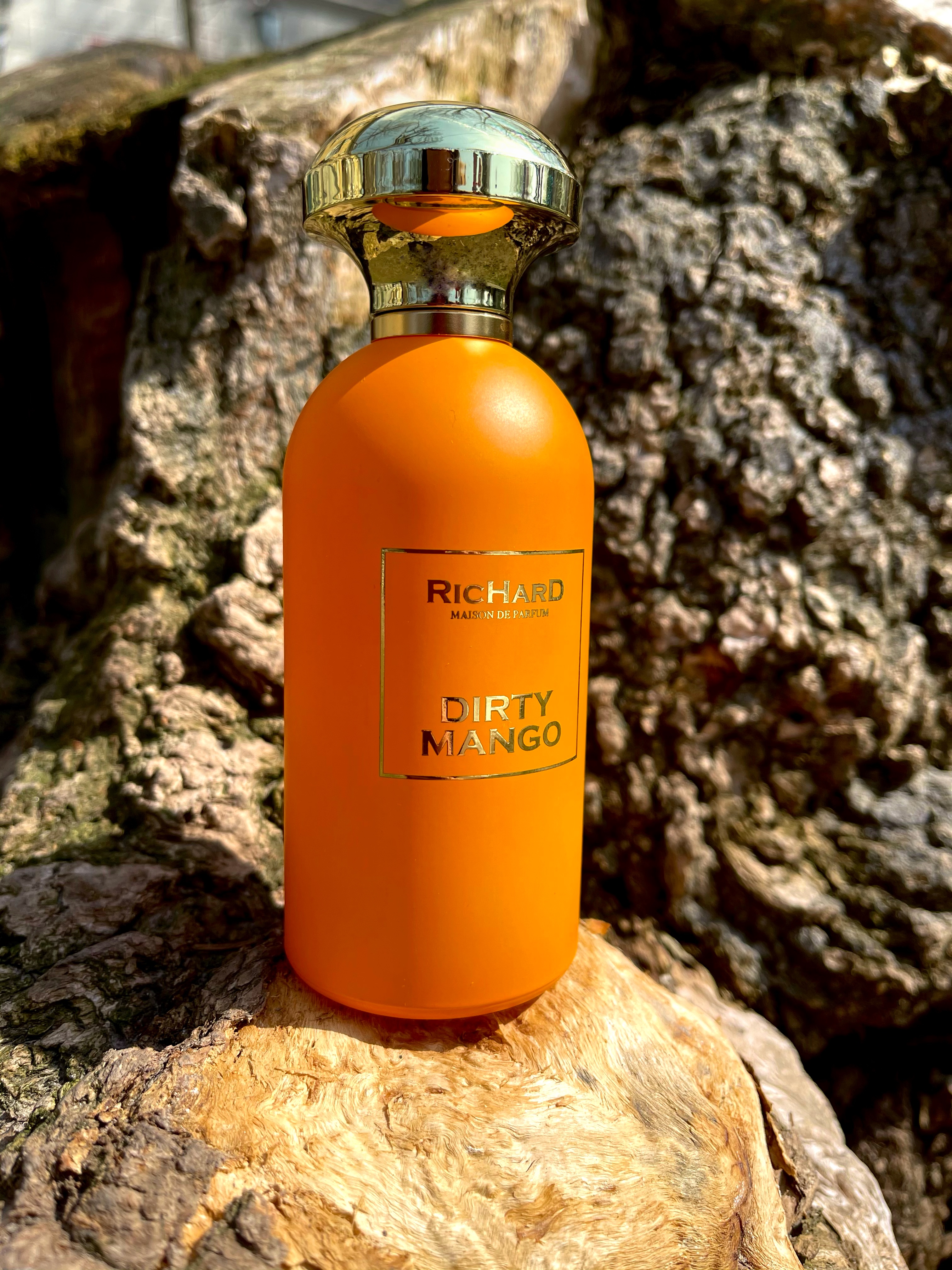 mango skin fragrantica