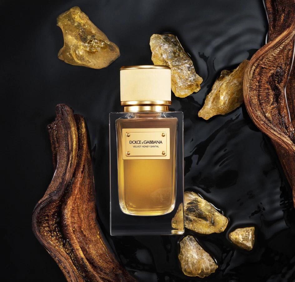 dolce & gabbana velvet honey santal