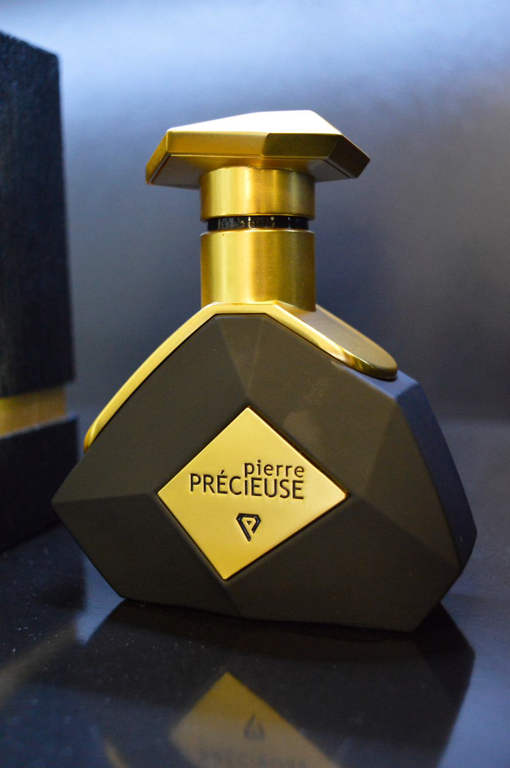 parfum pierre precieuse