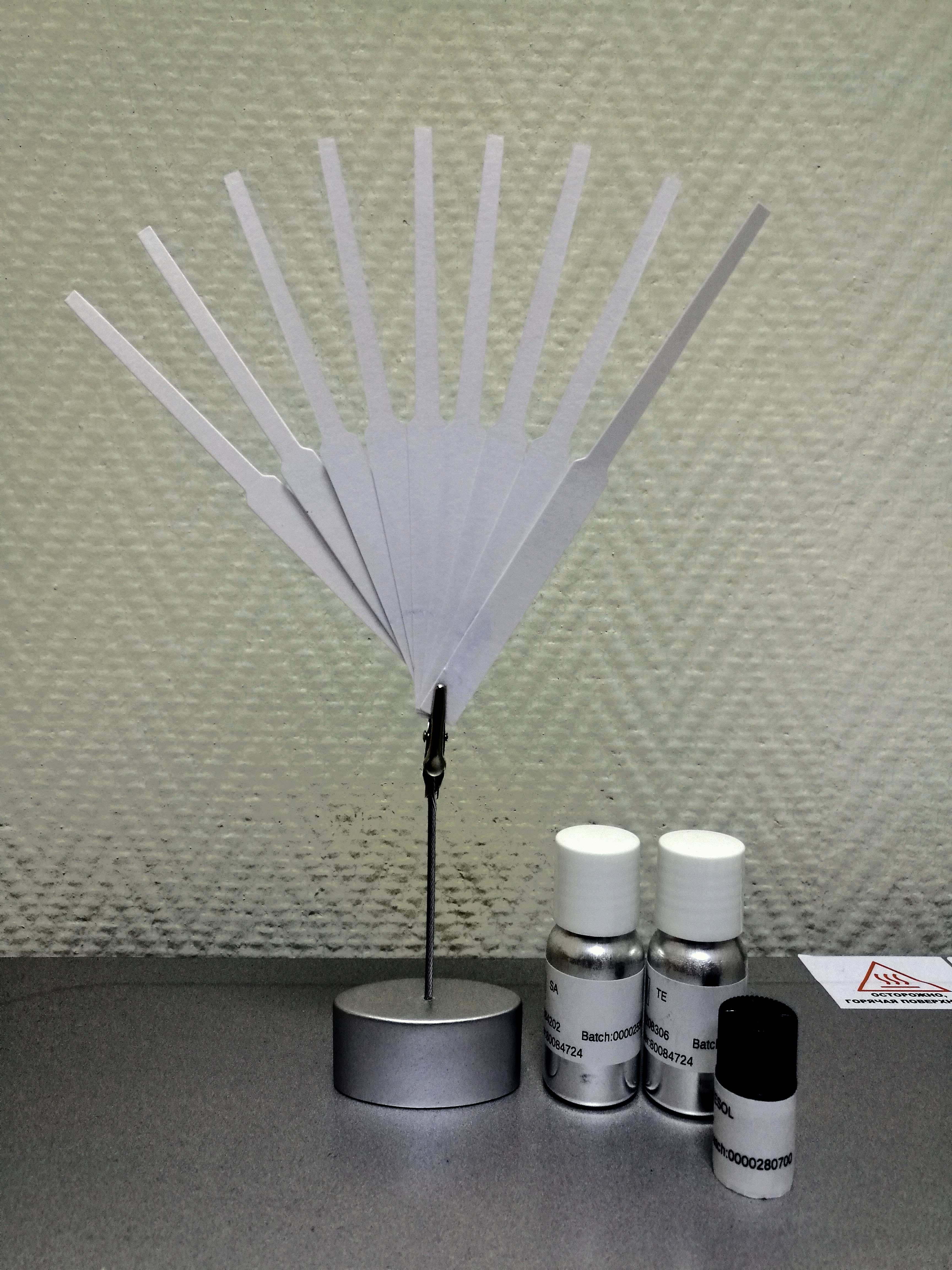 blotters for perfume testing