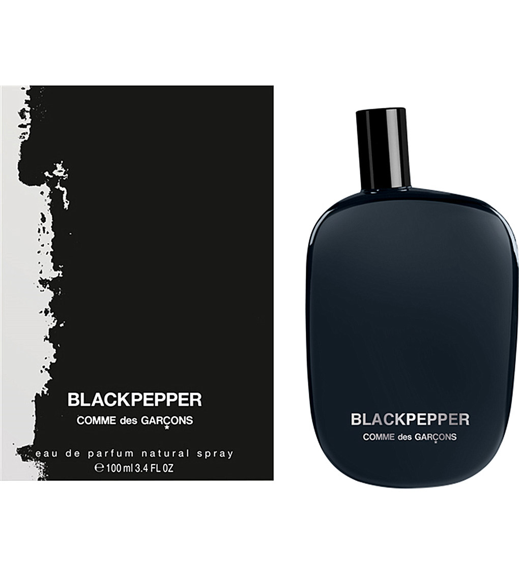 black commes des garcons