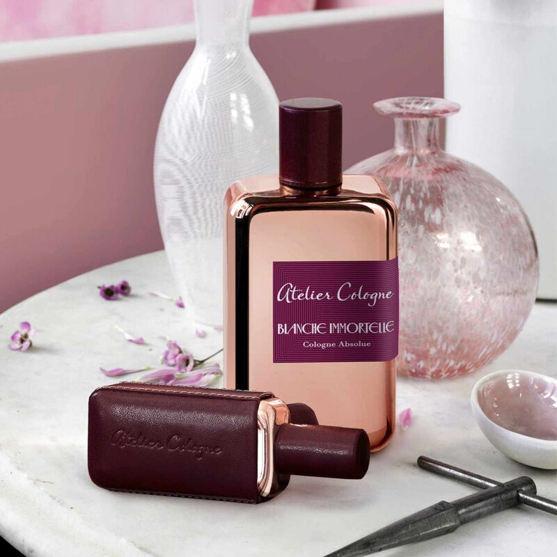 Blanche Immortelle by Atelier Cologne ad image
