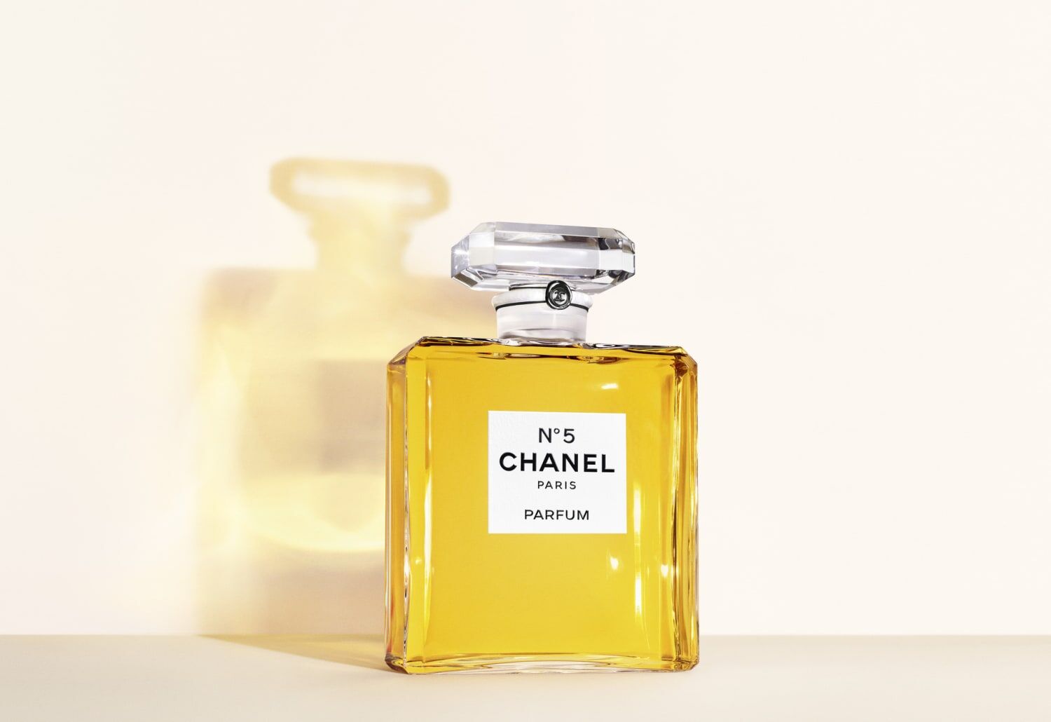 CHANEL N°5 Campaign With Margot Robbie: See You At 5! ~ Perfume Ads