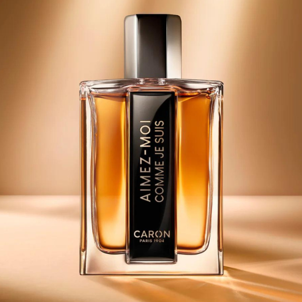 Aimez Moi Comme Je Suis by Caron bottle