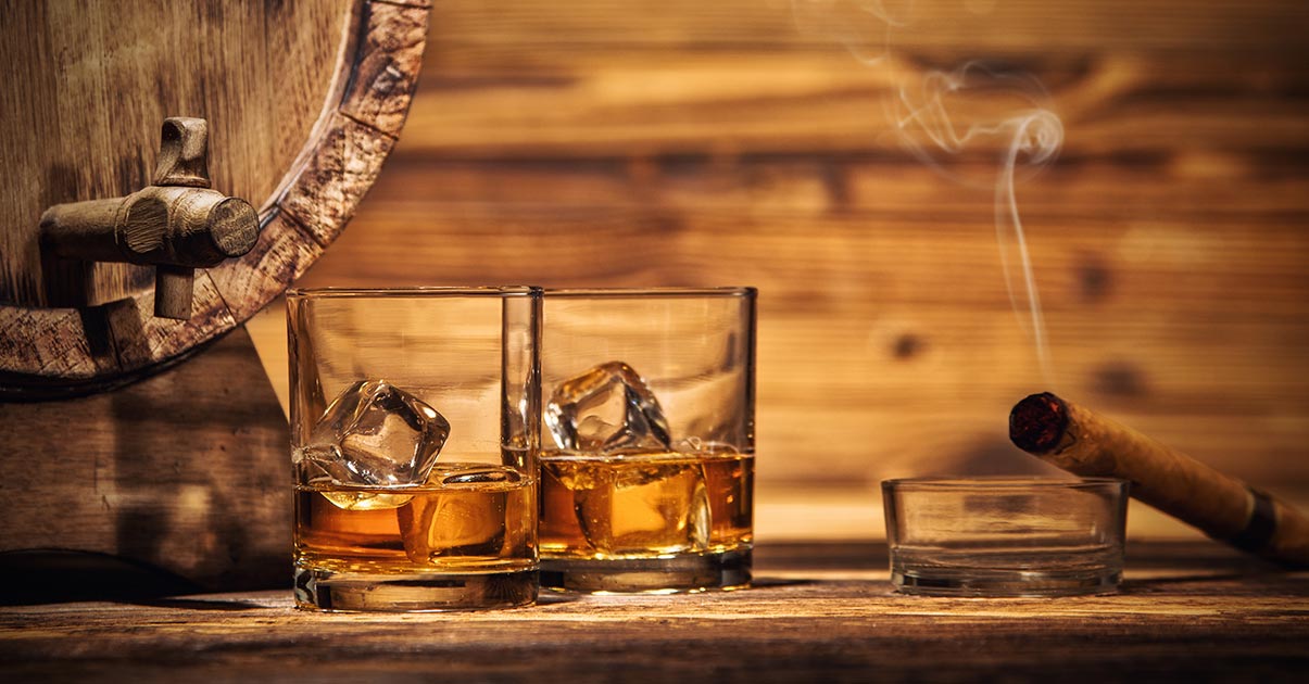whiskey & cigar