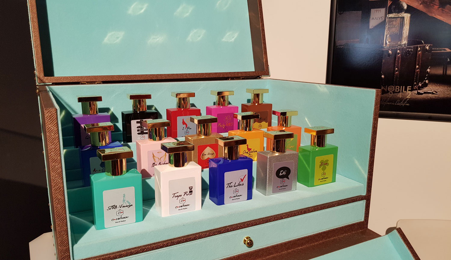 e-suitcase perfume collection