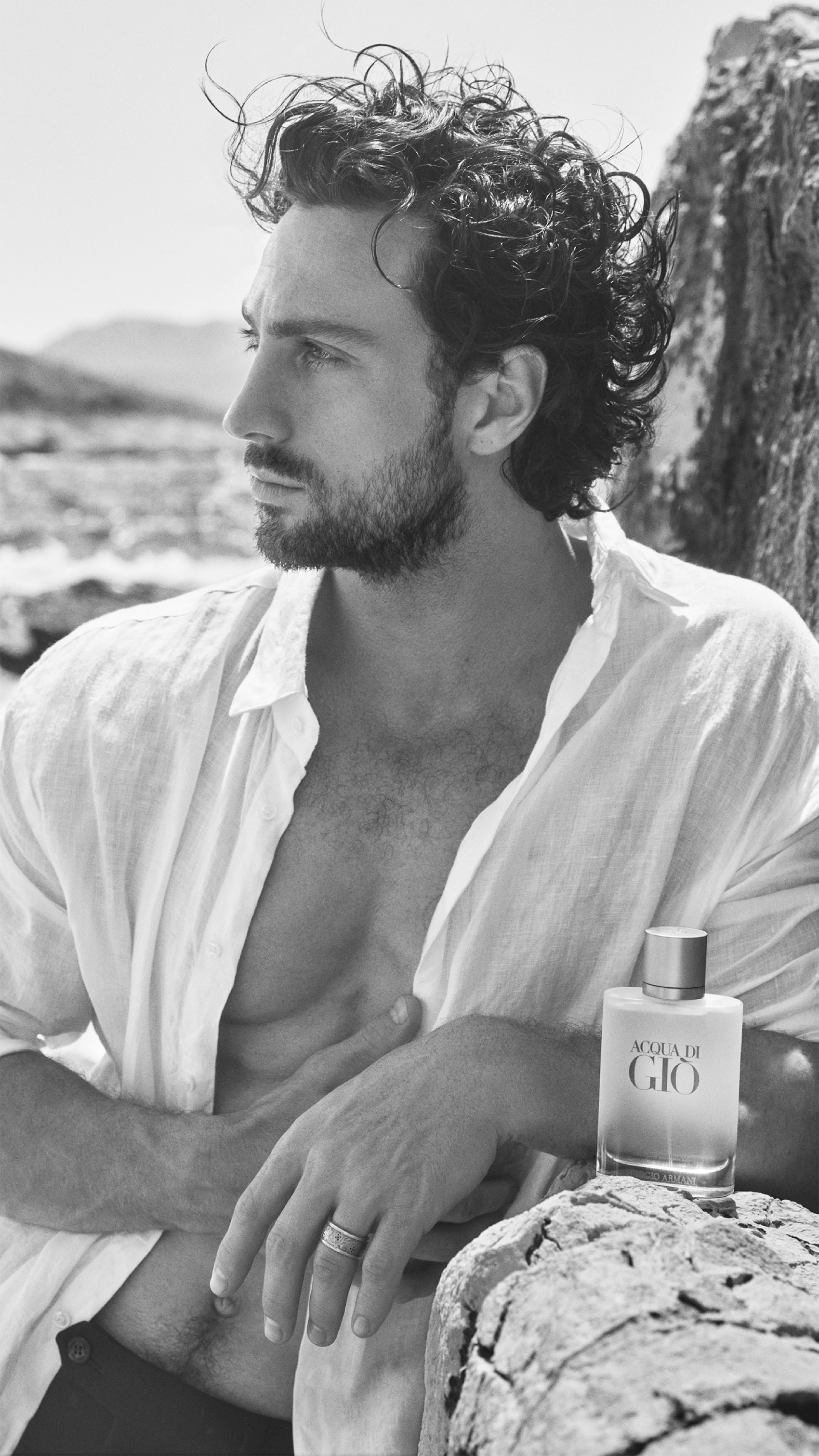 Aaron Taylor Johnson Fronts Armani s Acqua di Gi Campaign