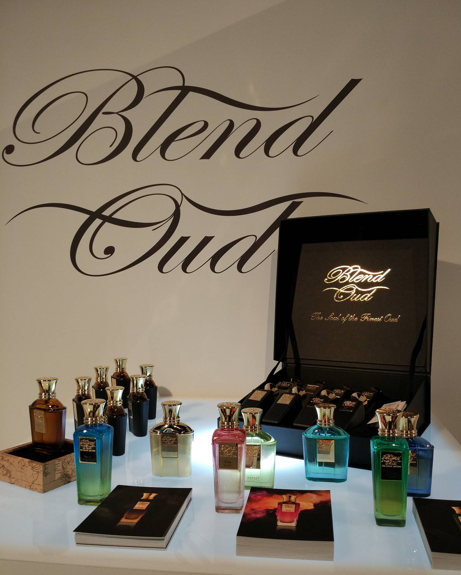 Blend oud voyage online collection