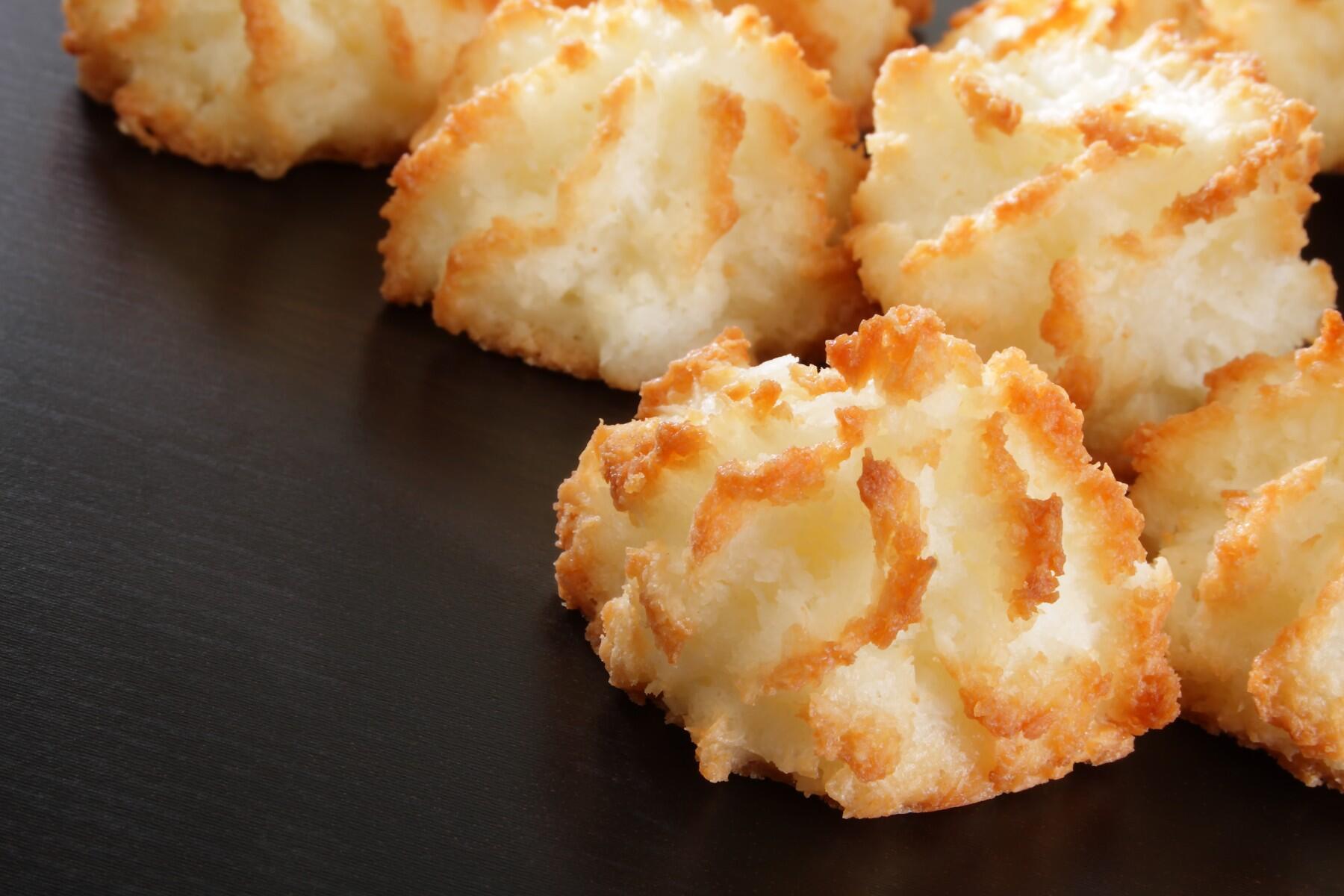Coconut macaroons