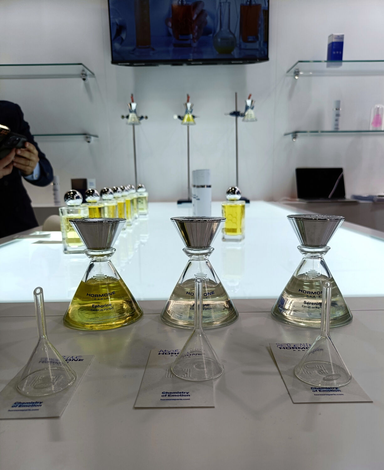 Третий день Esxence 2025