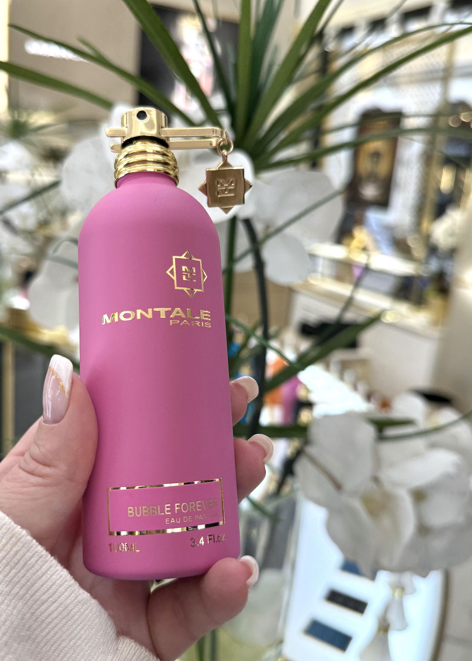 montal store milan, italy