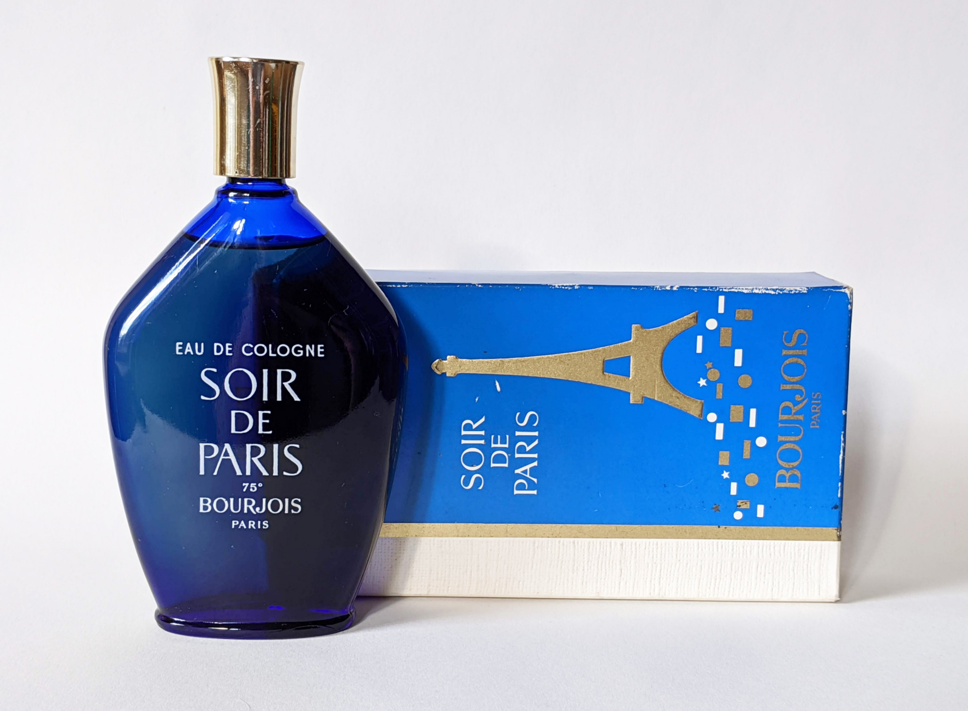 Soir de paris. Постер soir de Paris Bourjois.