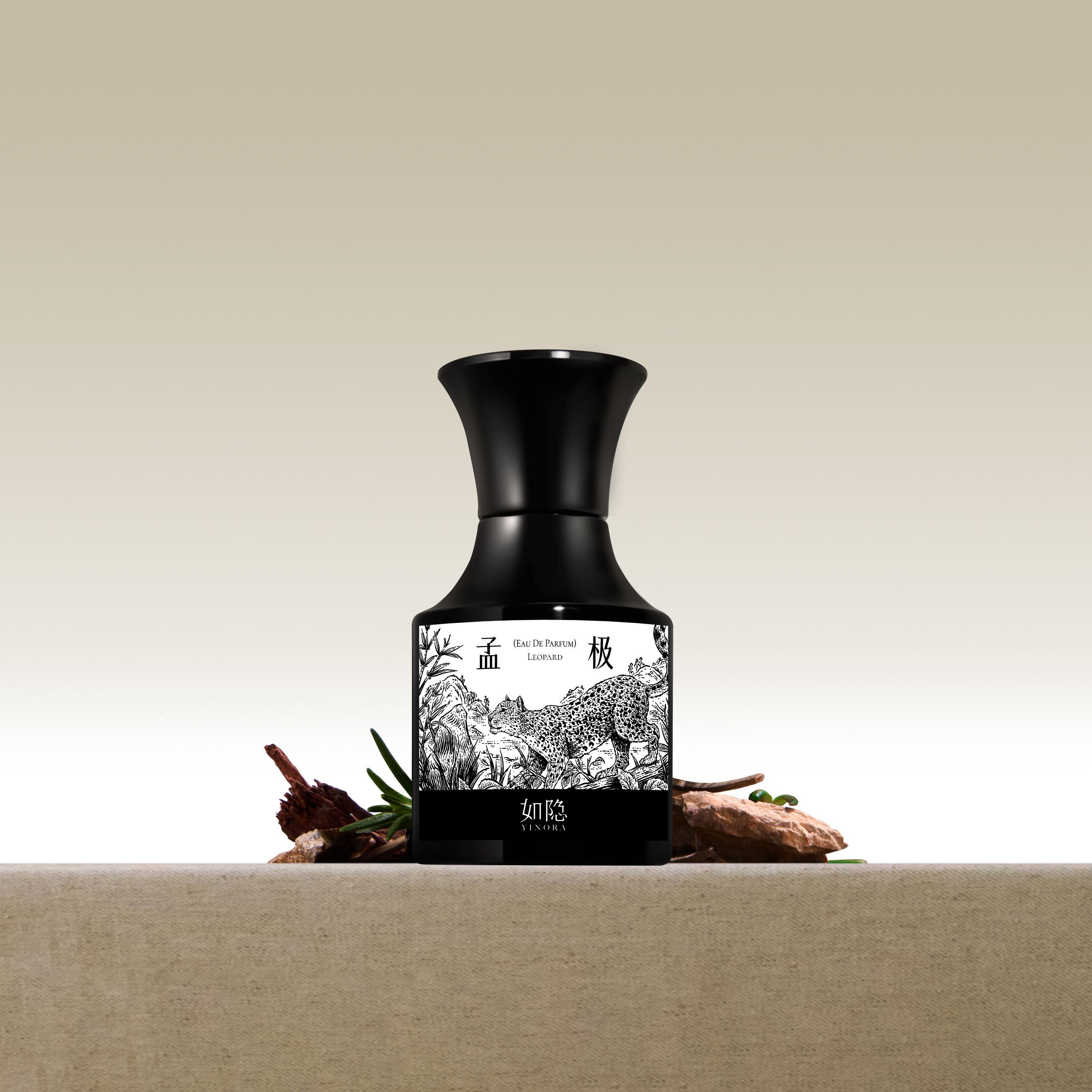 Leopard 孟极 Yinora 如隐 for women and men perfume 香水