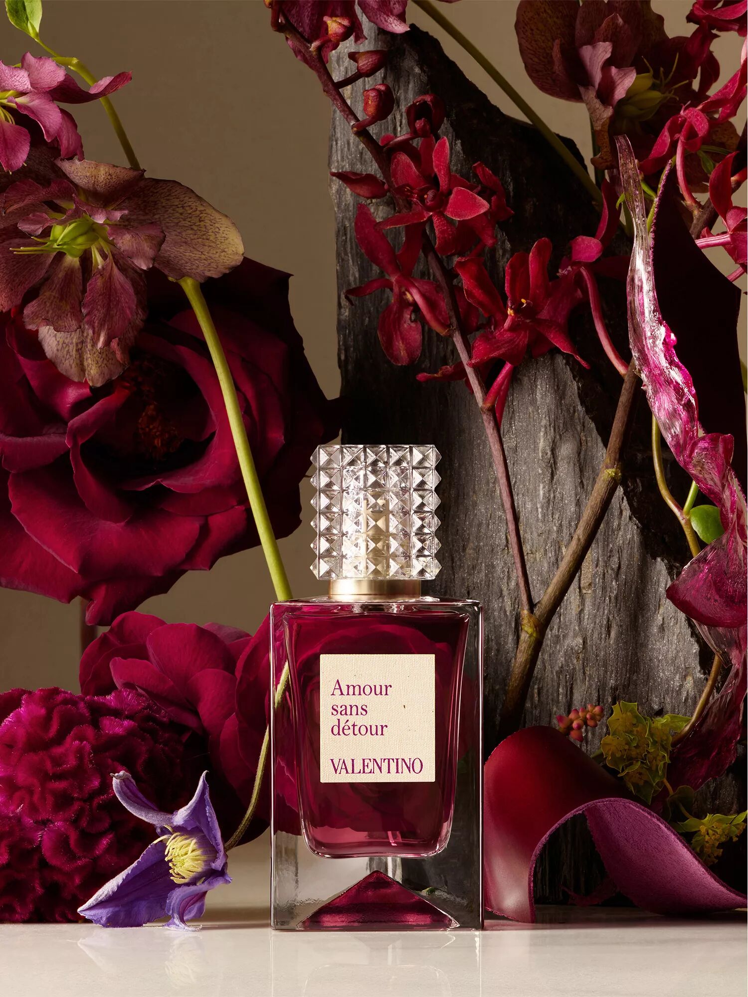 Amour Sans Detour by Valentino ad image