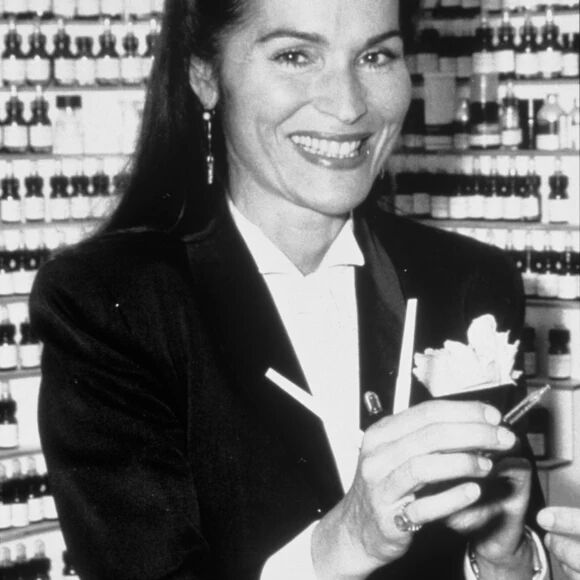 Annick Goutal in the lab