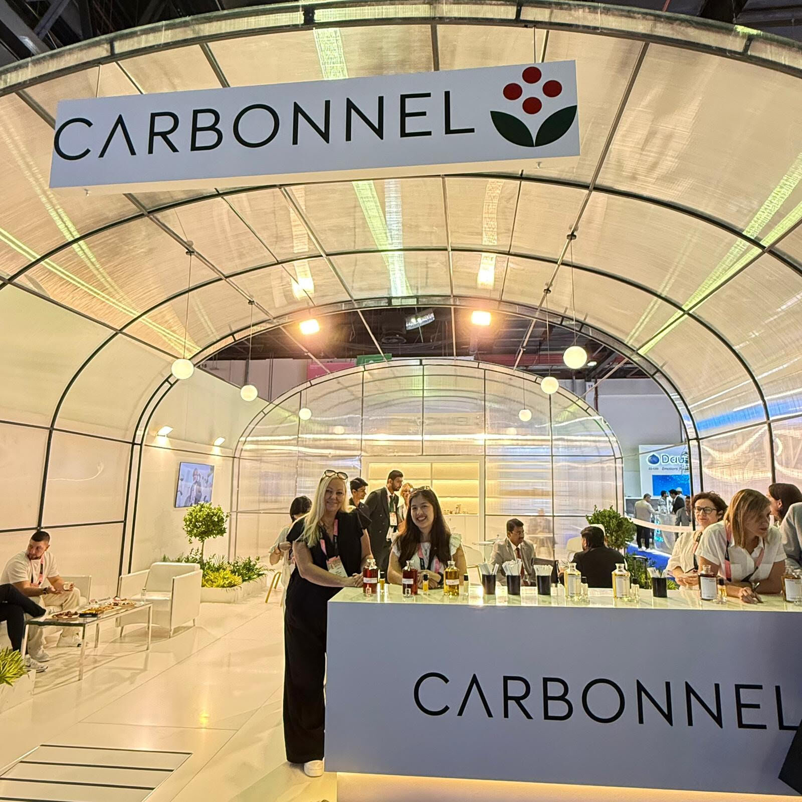 uhlíkový karbonel, 100. výročí