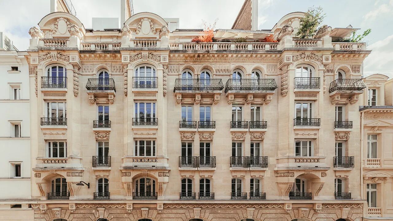 Estee Lauder in Paris