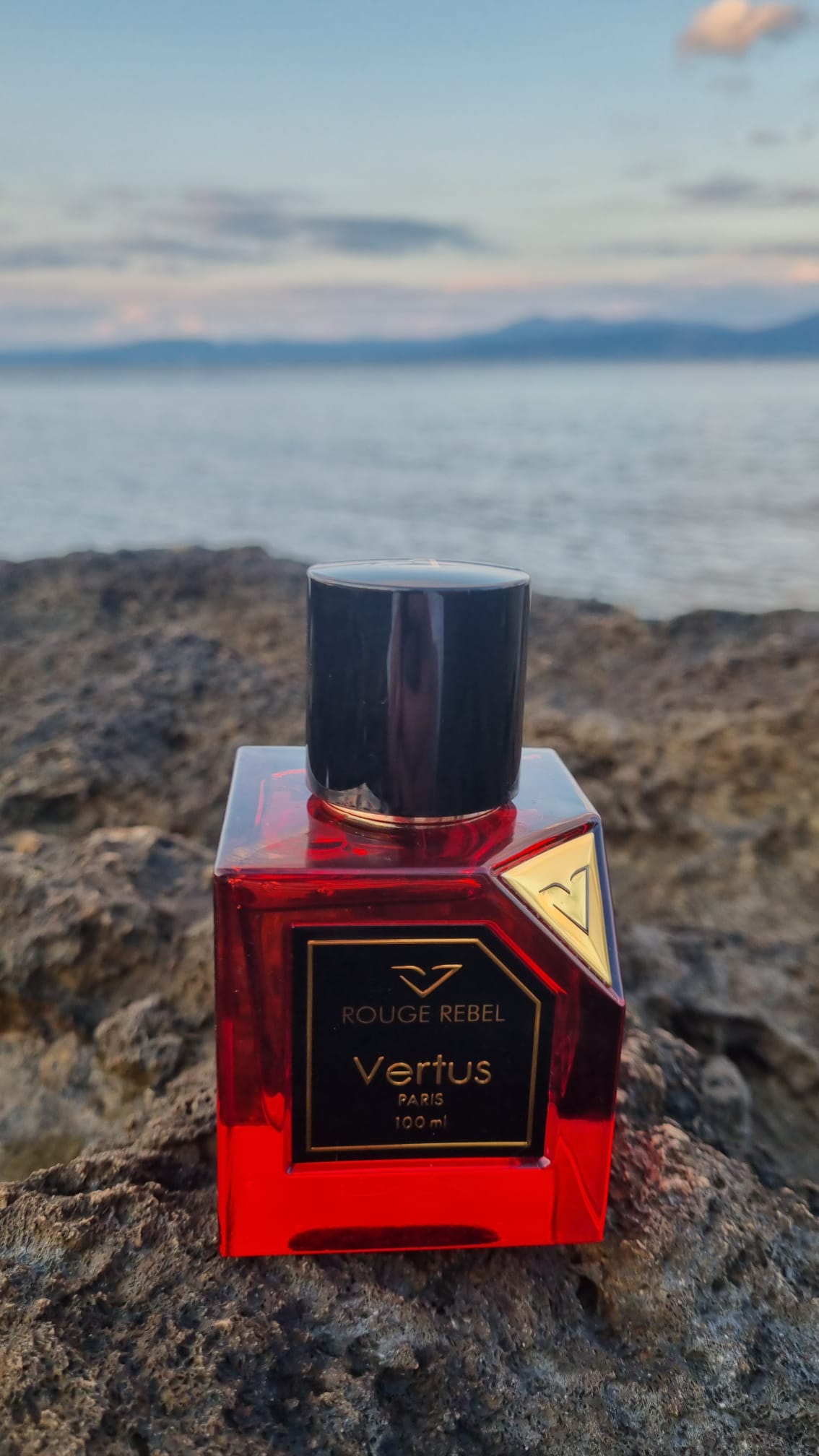 Veracity Rouge Rouge Rebel VERTUS: Review ~ Fragrance Reviews