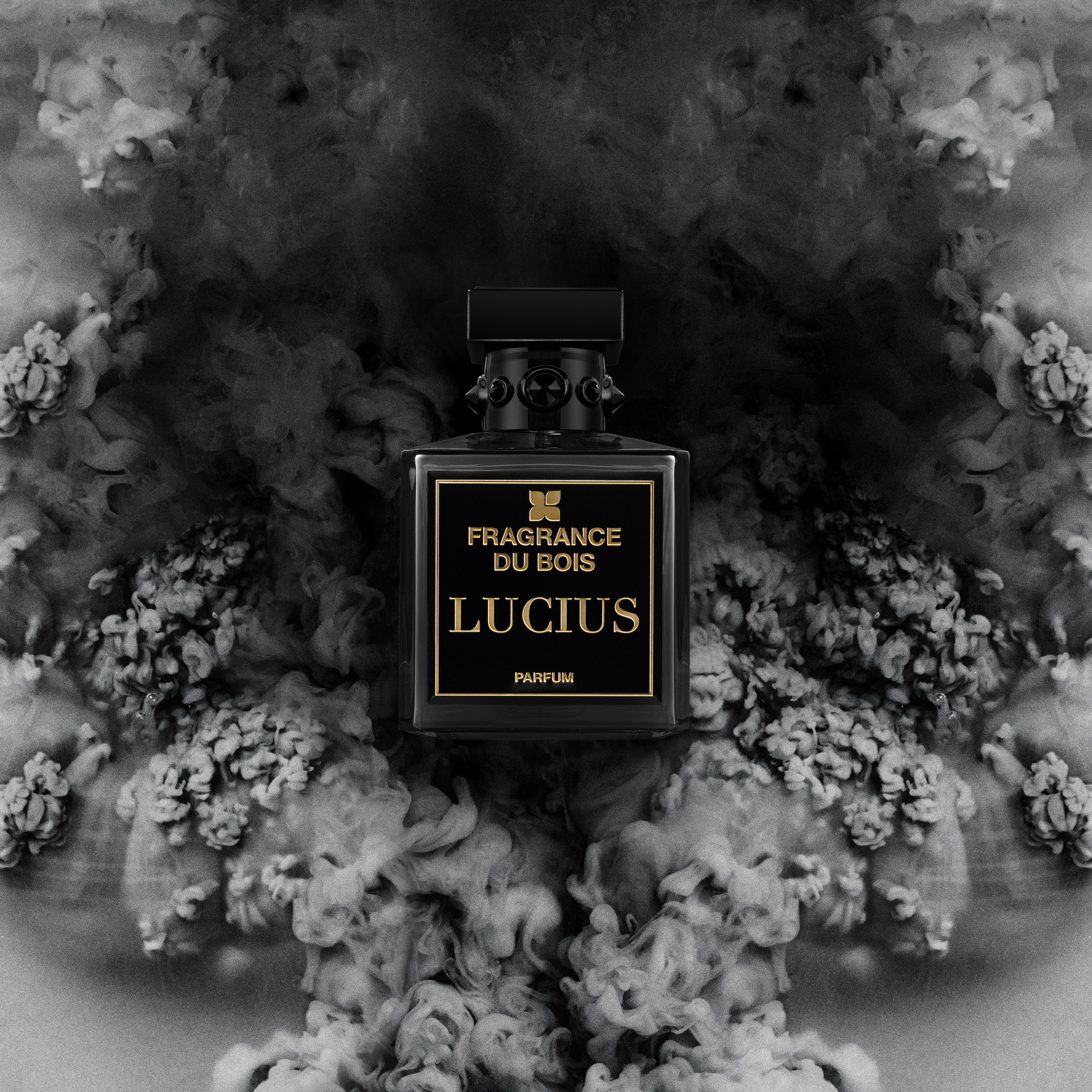 Lucius od Fragrance du Bois: jantarově dřevitá, bez omluv