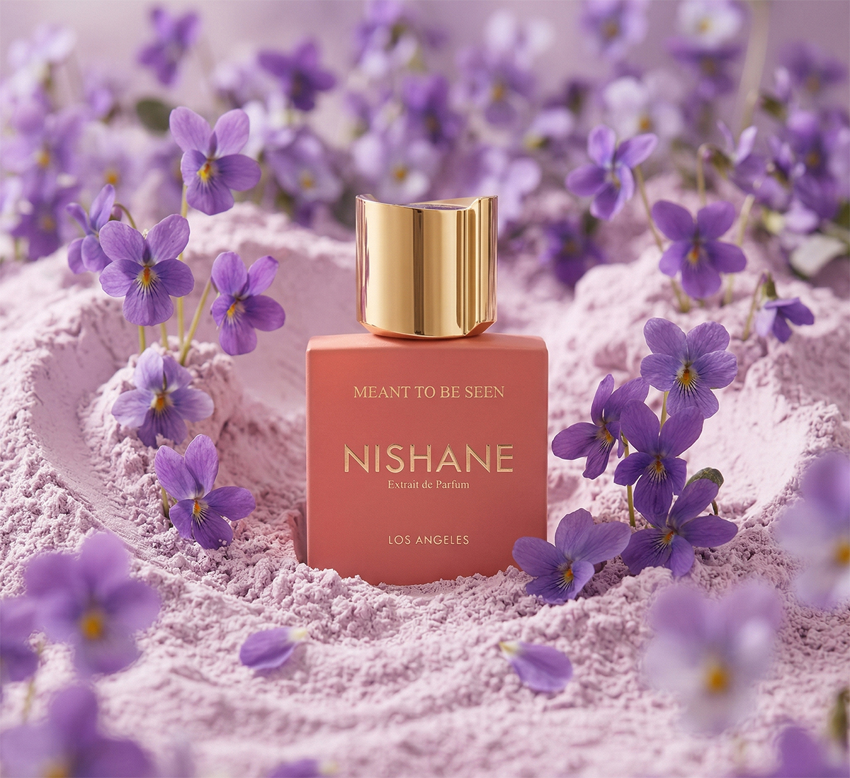 Nishane Meant To Be Seen: Surprisingly Radiant ~ Fragrance Reviews