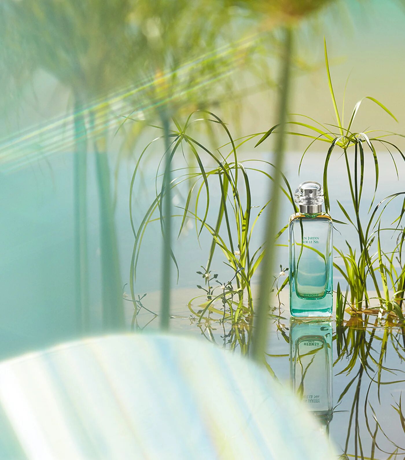 Un jardin sur le Nil by Hermes ad image