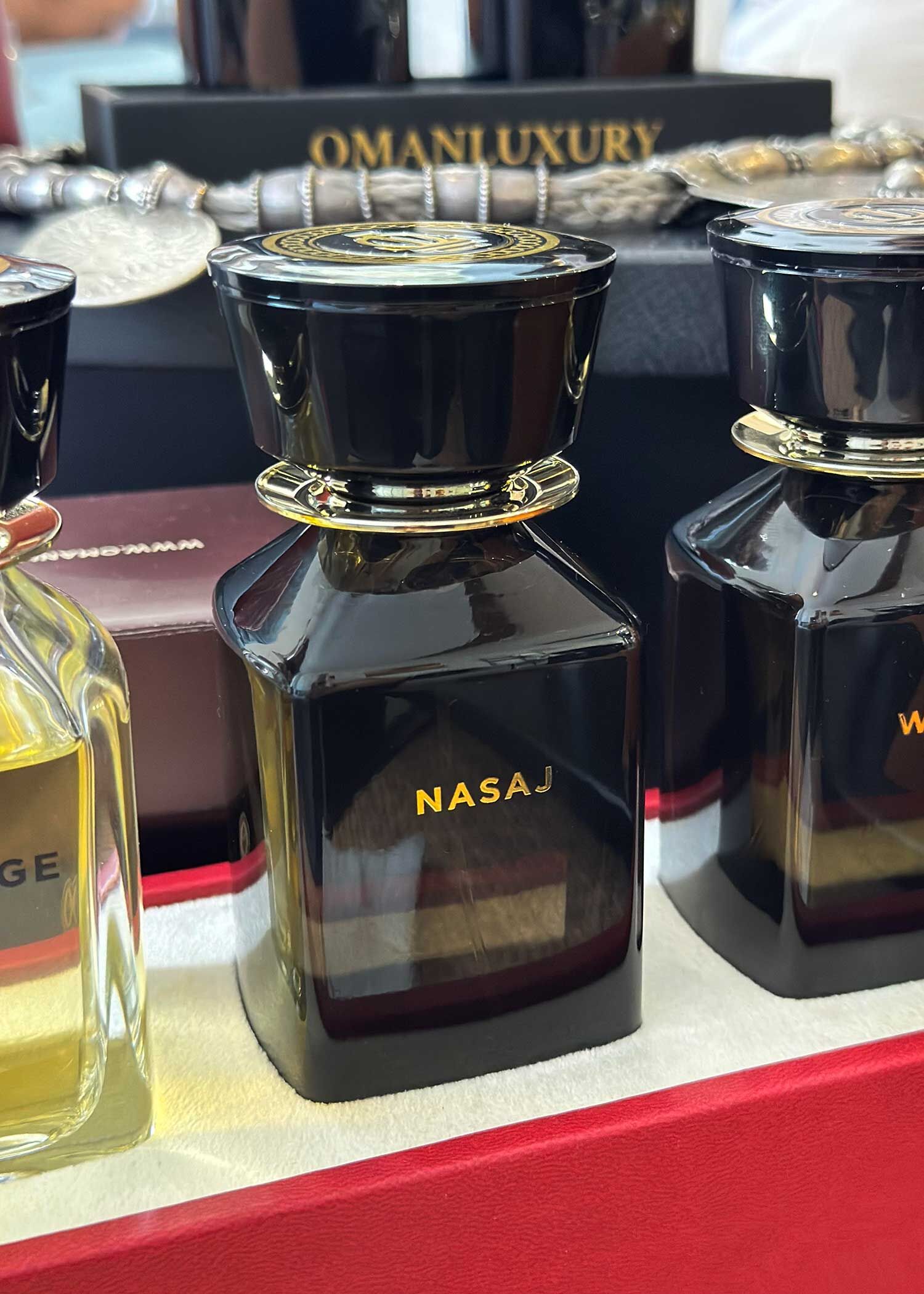 omanluxury nasaj