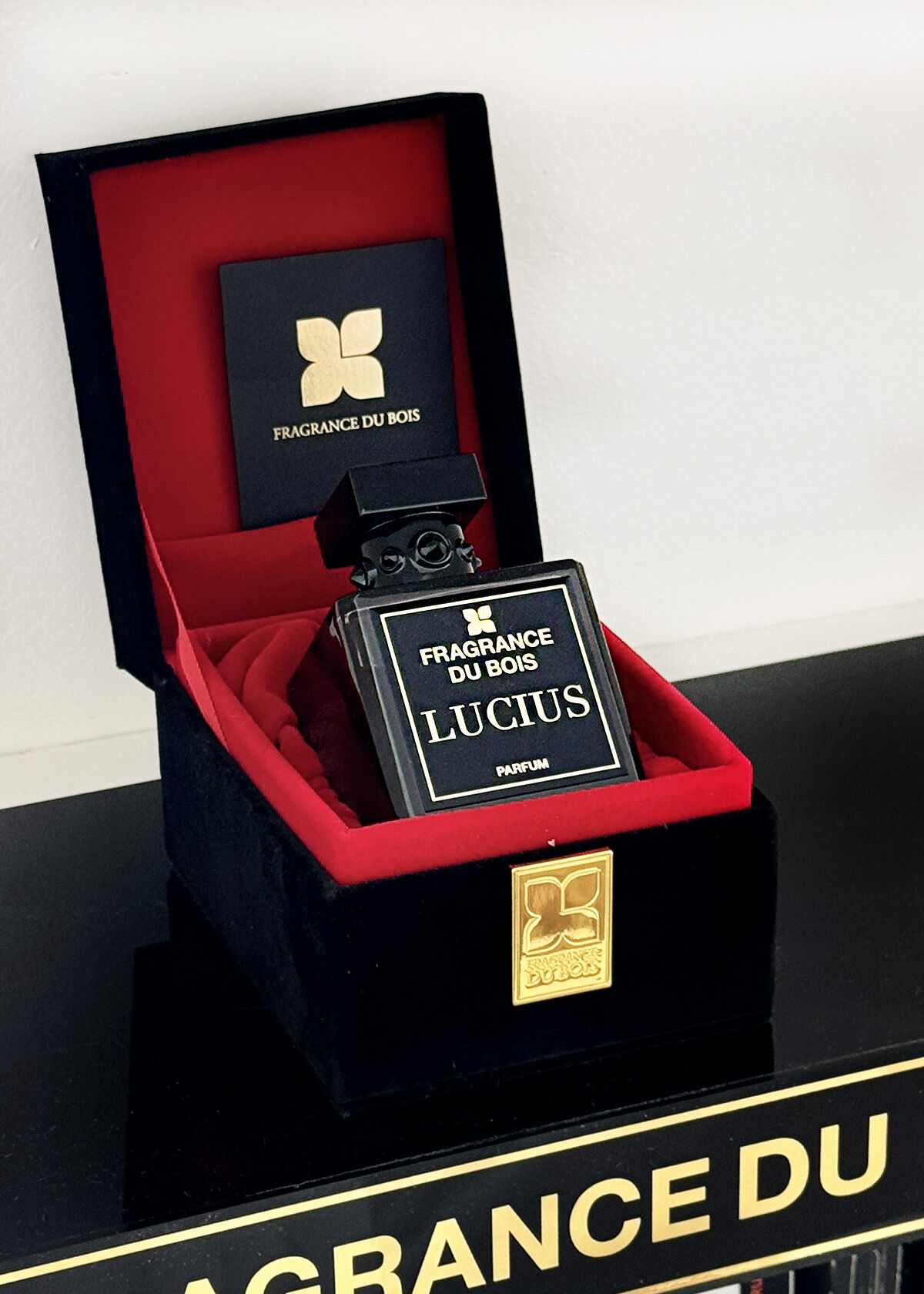 Fragrance du Bois LUCIUS