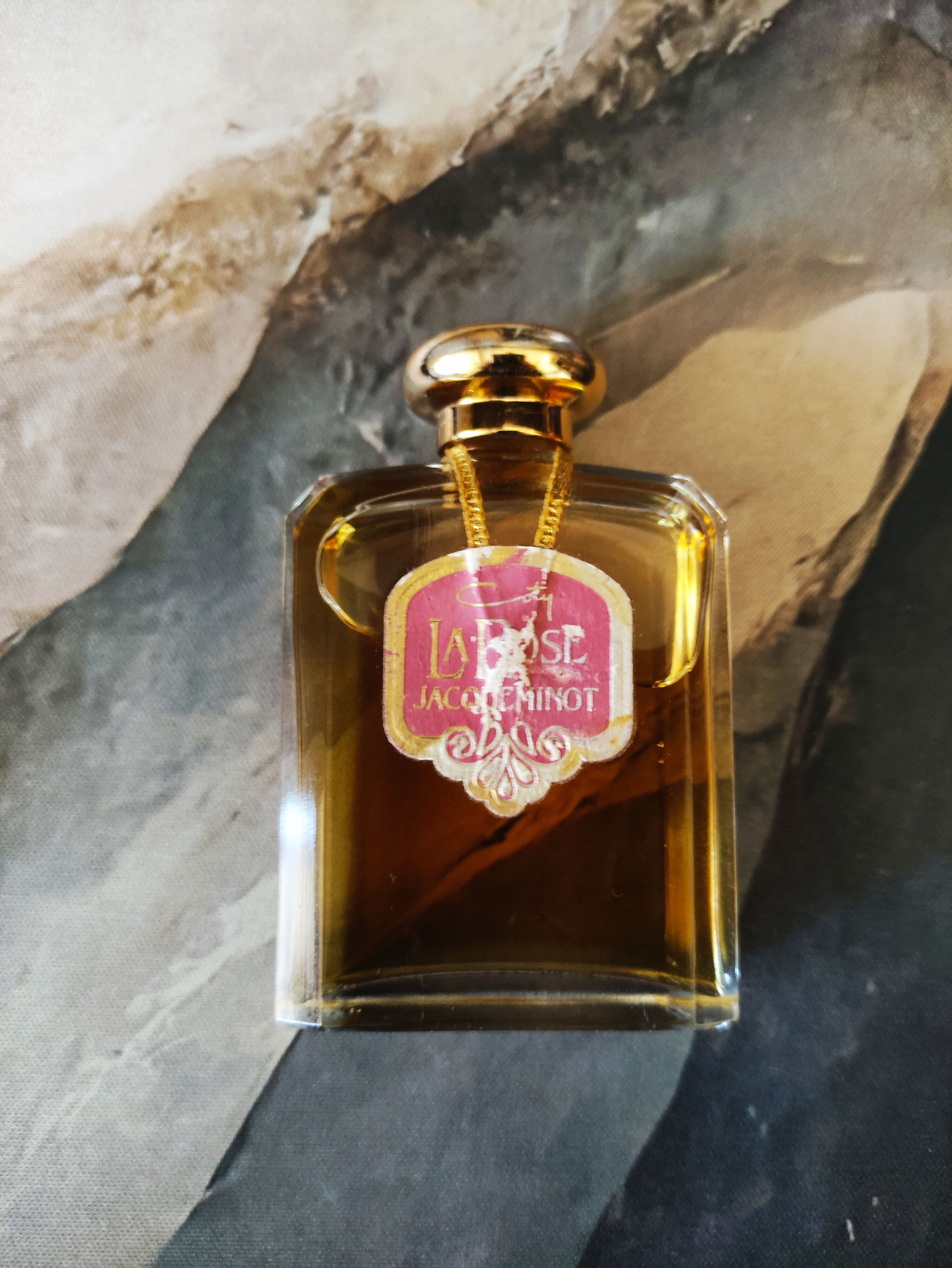 Coty LA ROSE JACQUEMINOT ラ・ローズ・ ジャックミノ Coty LA ROSE
