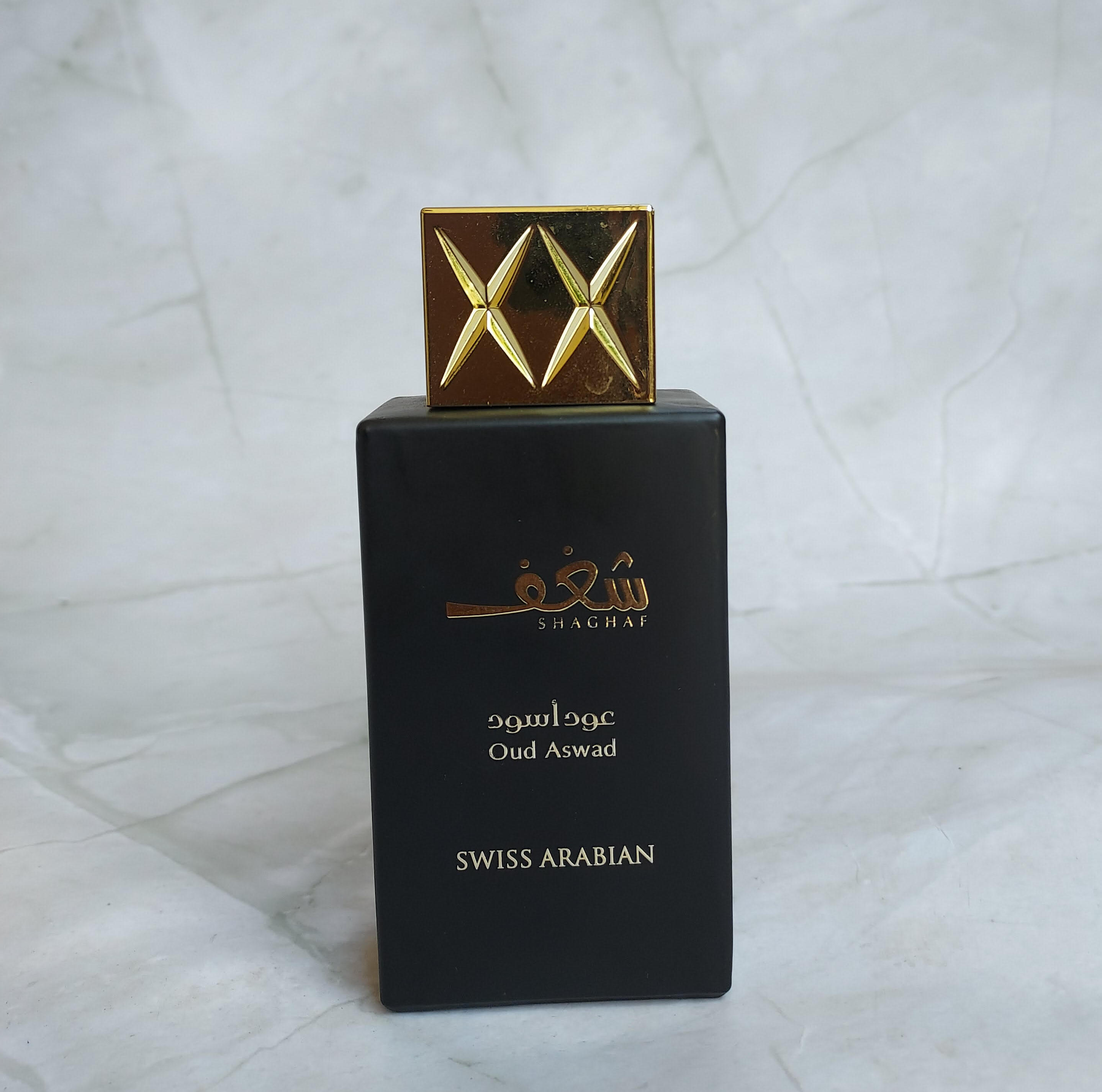 Oud Aswad bottle