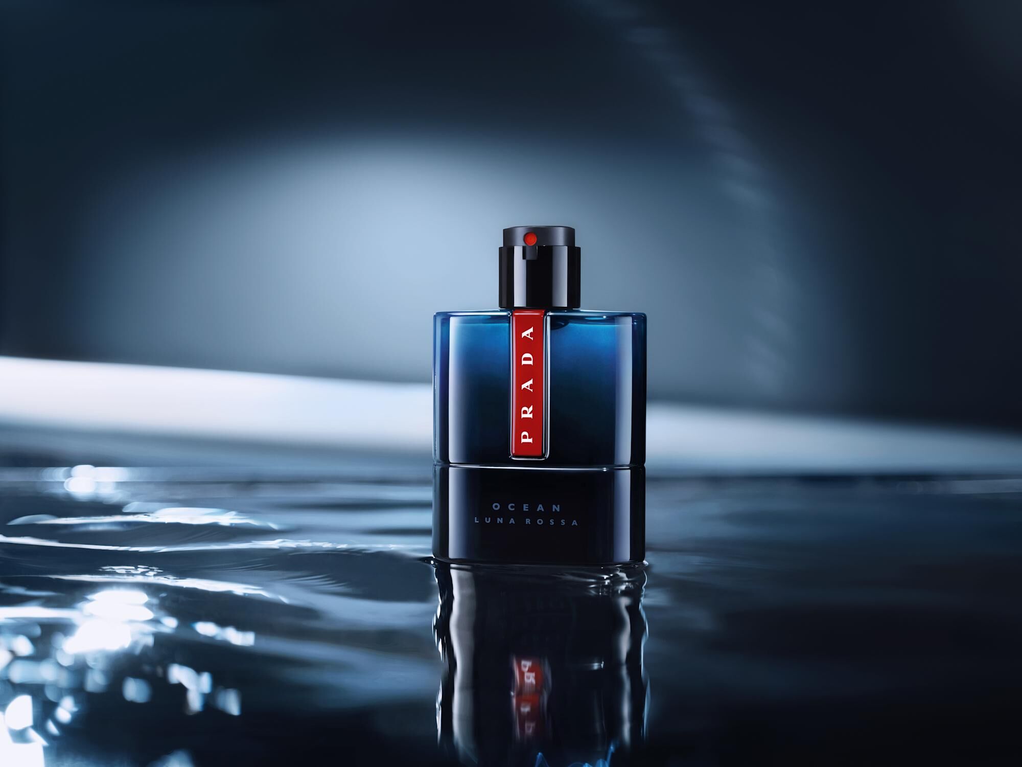 EdT vs EdP: How the Character of Prada Luna Rossa Ocean Has Changed