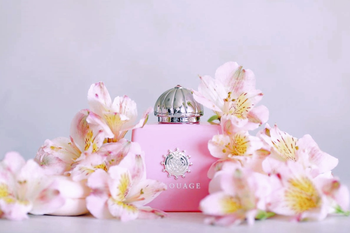 Blossom Love by Amouage Smelling of Soap Columns