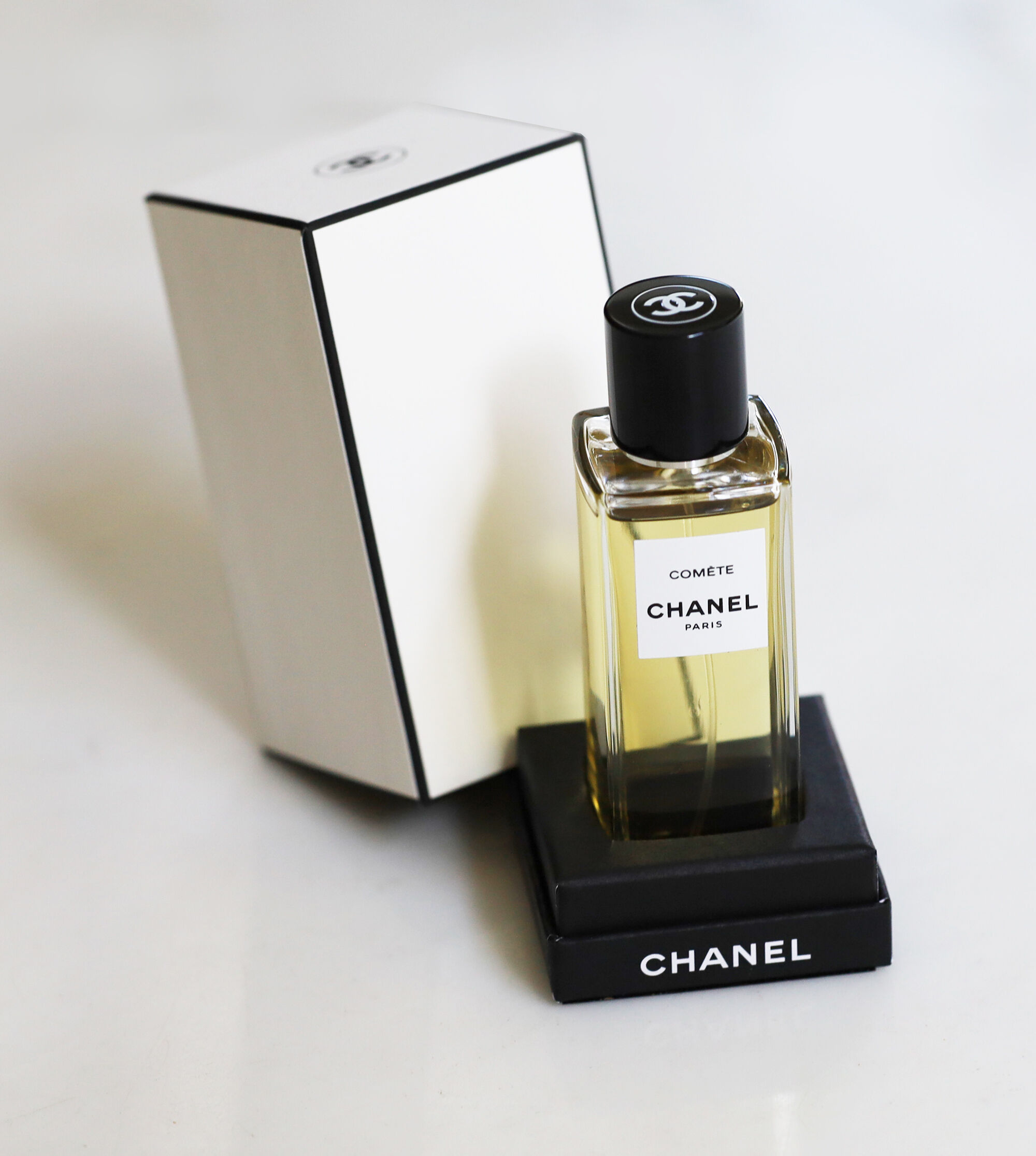 CHANEL COMÈTE コメット 75ml An Optimistic New Scent Draws On Chanel's House Lore | Vogue