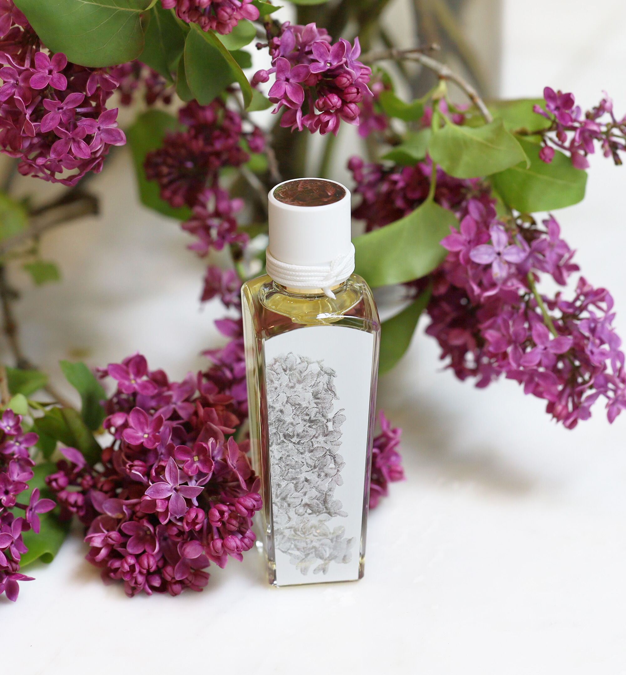 Pur Lilas Cartier: Pink Lilac ~ Fragrance Reviews