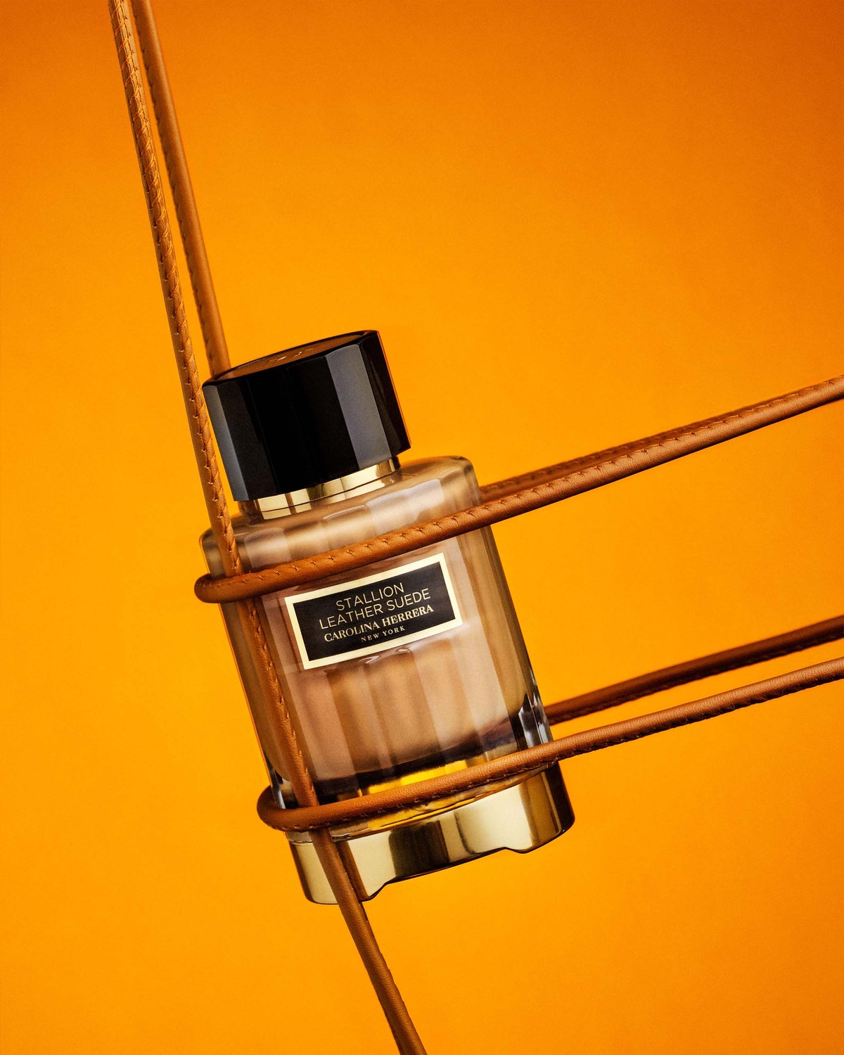 Reklamní obrázek Carolina Herrera Stallion Leather Suede