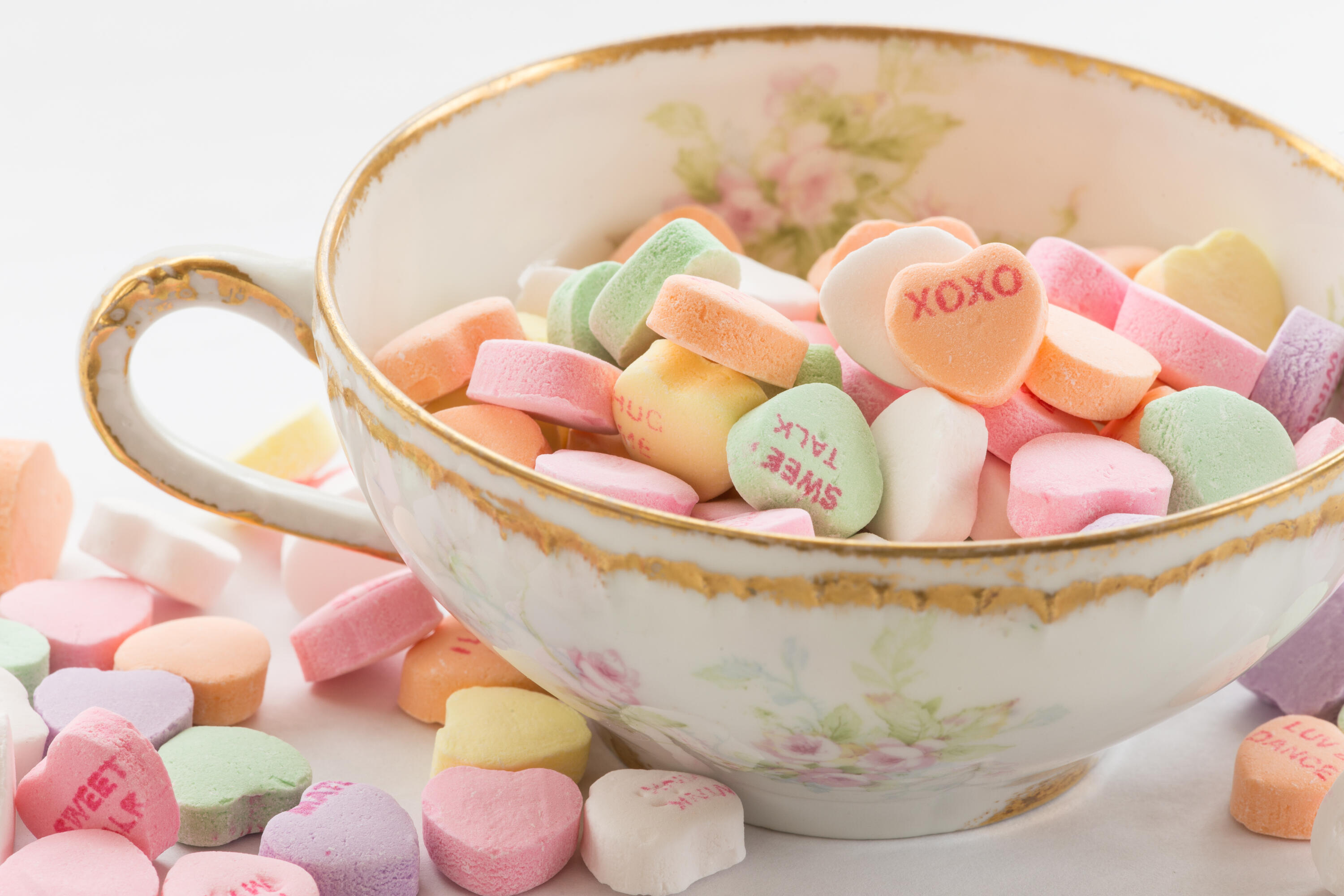 Conversation Hearts in a vintage cup candy lolly sweet conversation Bonbon Viktor & Rolf perfume smell for women