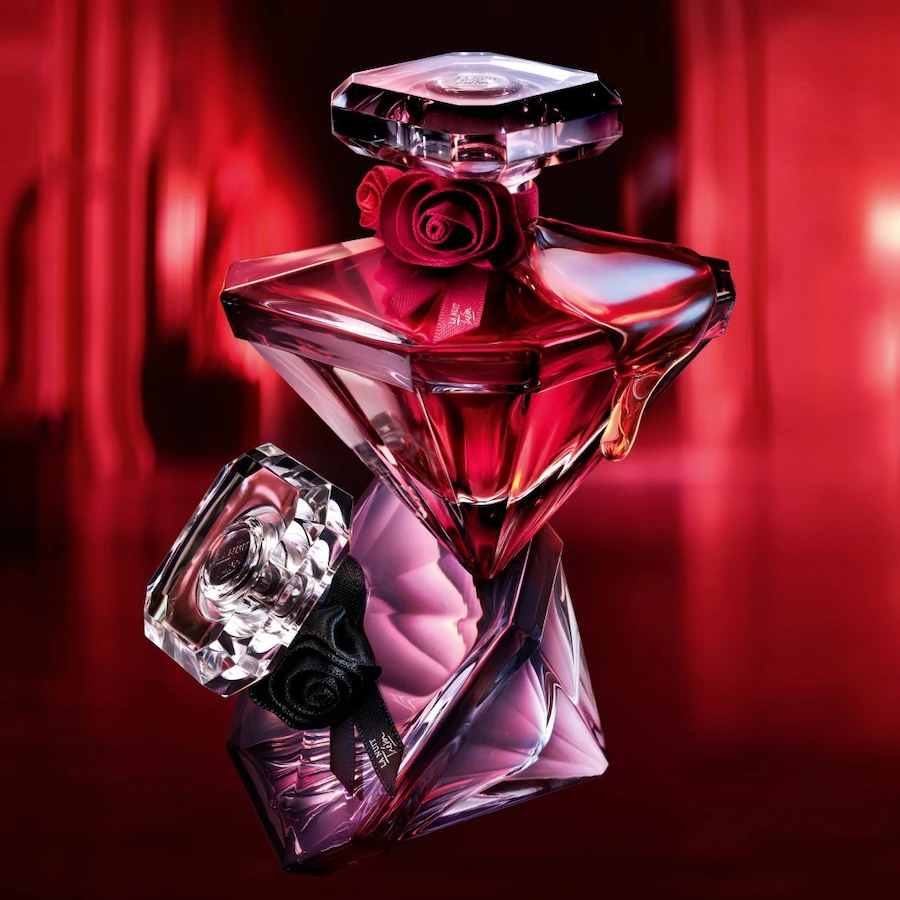 La Nuit Trésor Rouge Drama Lancôme