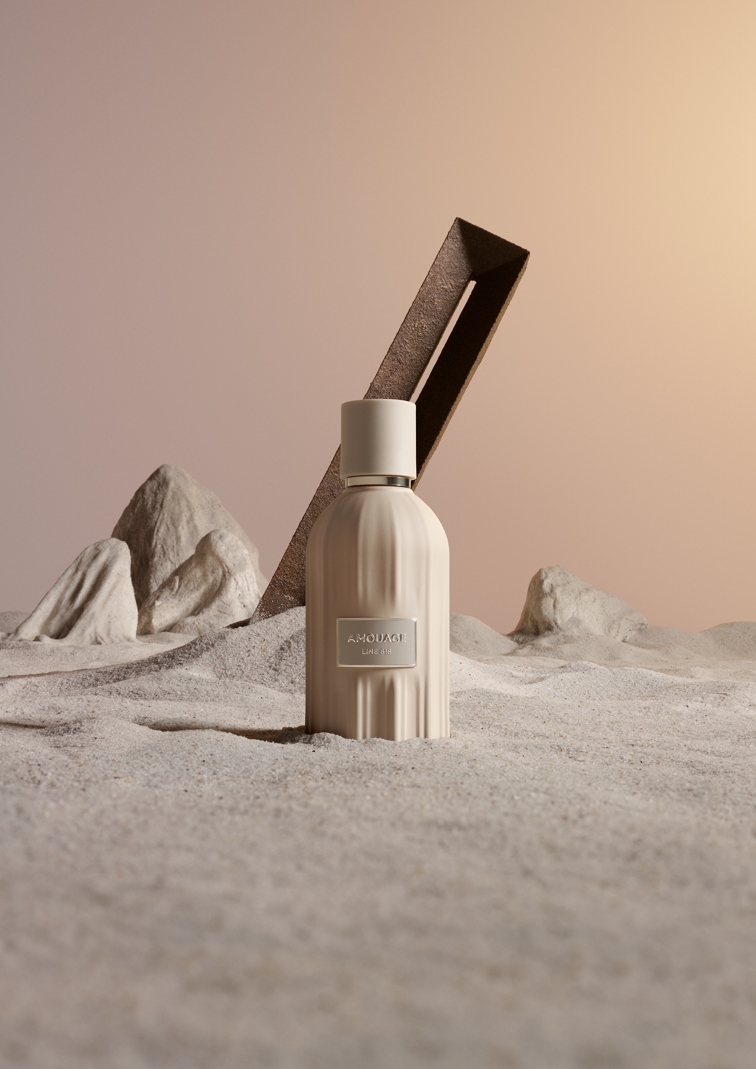 Amouage rozšiřuje kolekci Essences o tři nové kreace — Line 618, Remain a Sequence inspirované — geometrií času