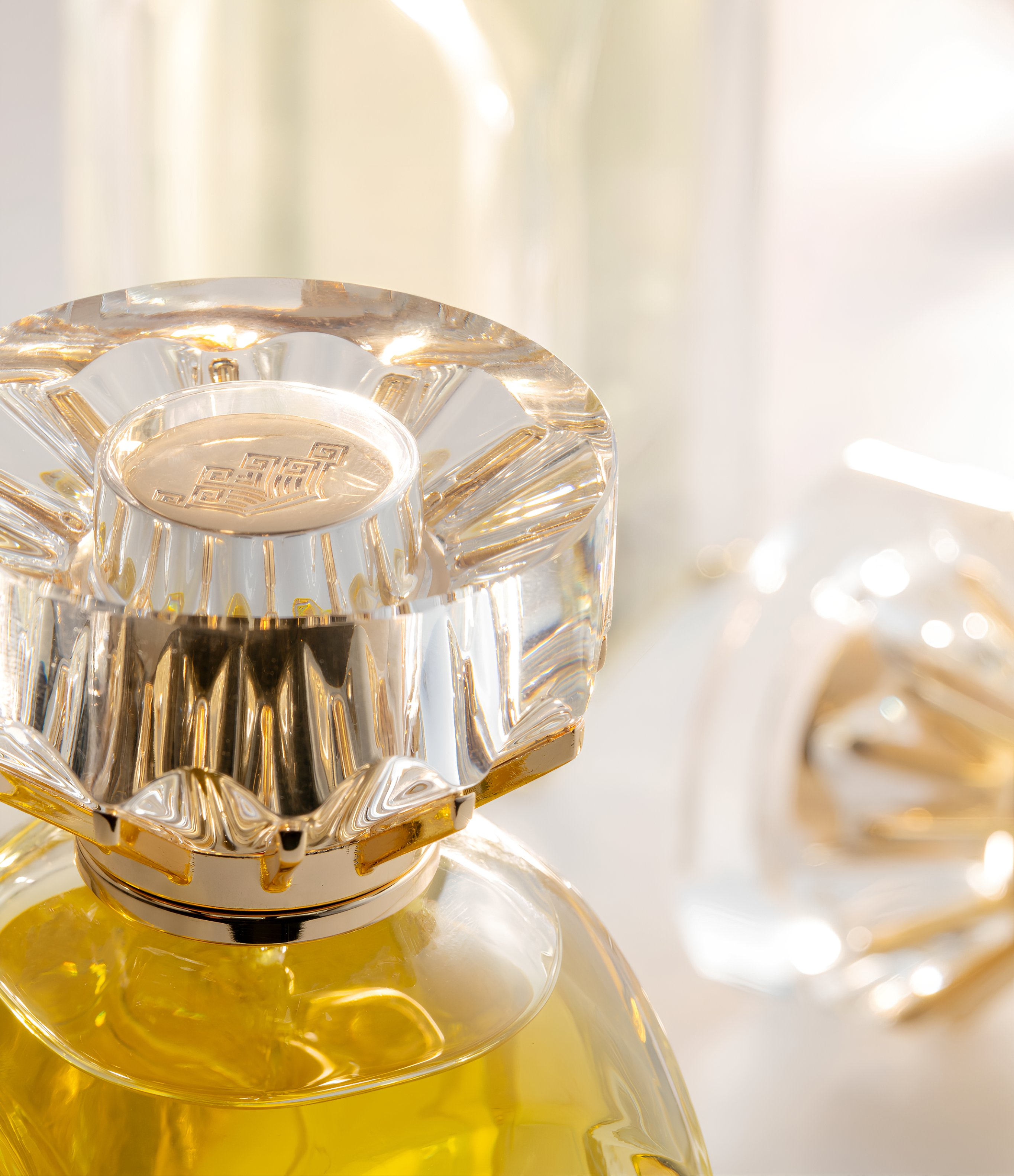 ESXENCE 2025: Amirius & The Art of Scent-Telling