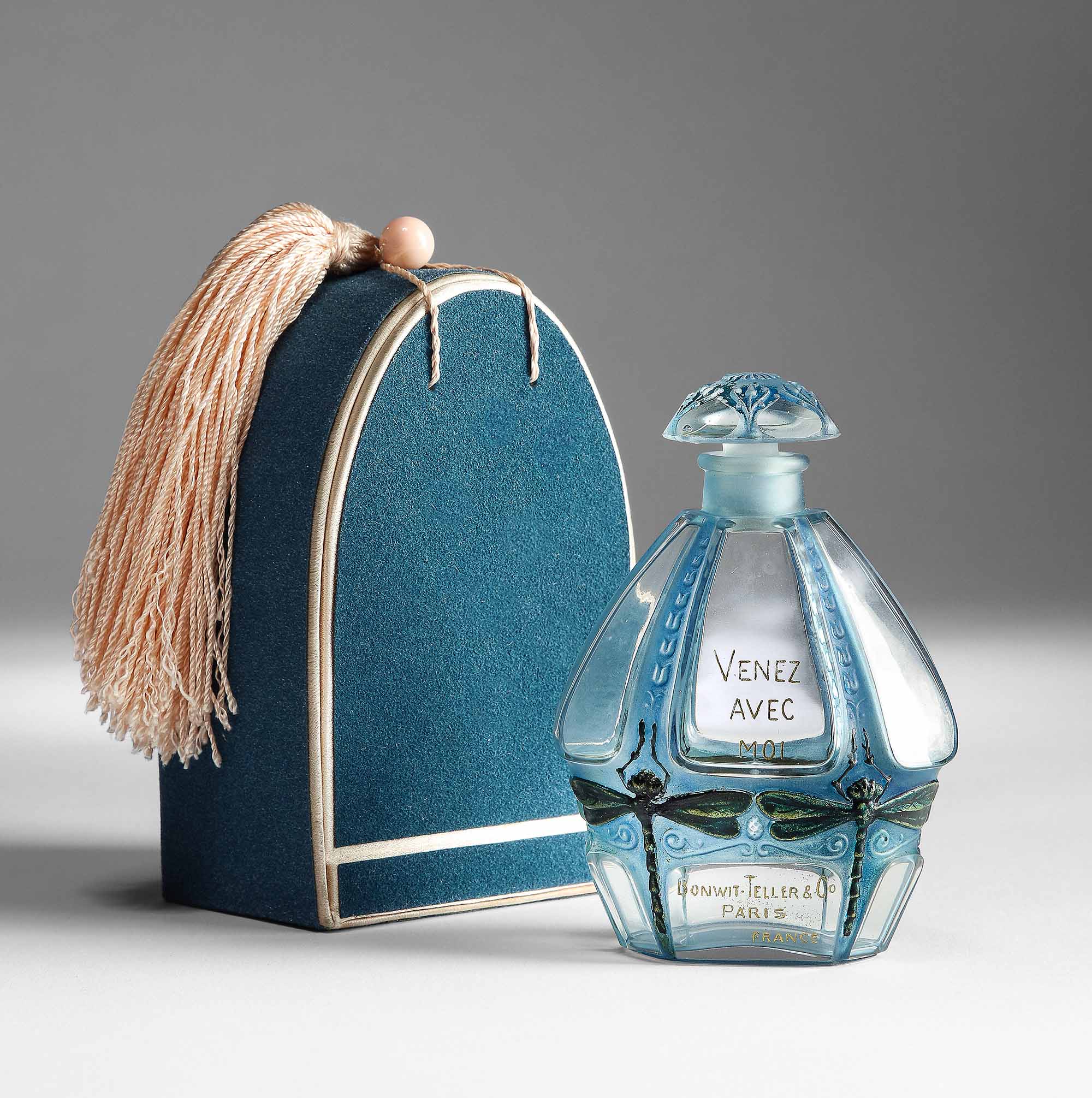 Architecture-Designed Luxury Perfume Bottles : Les Extraits