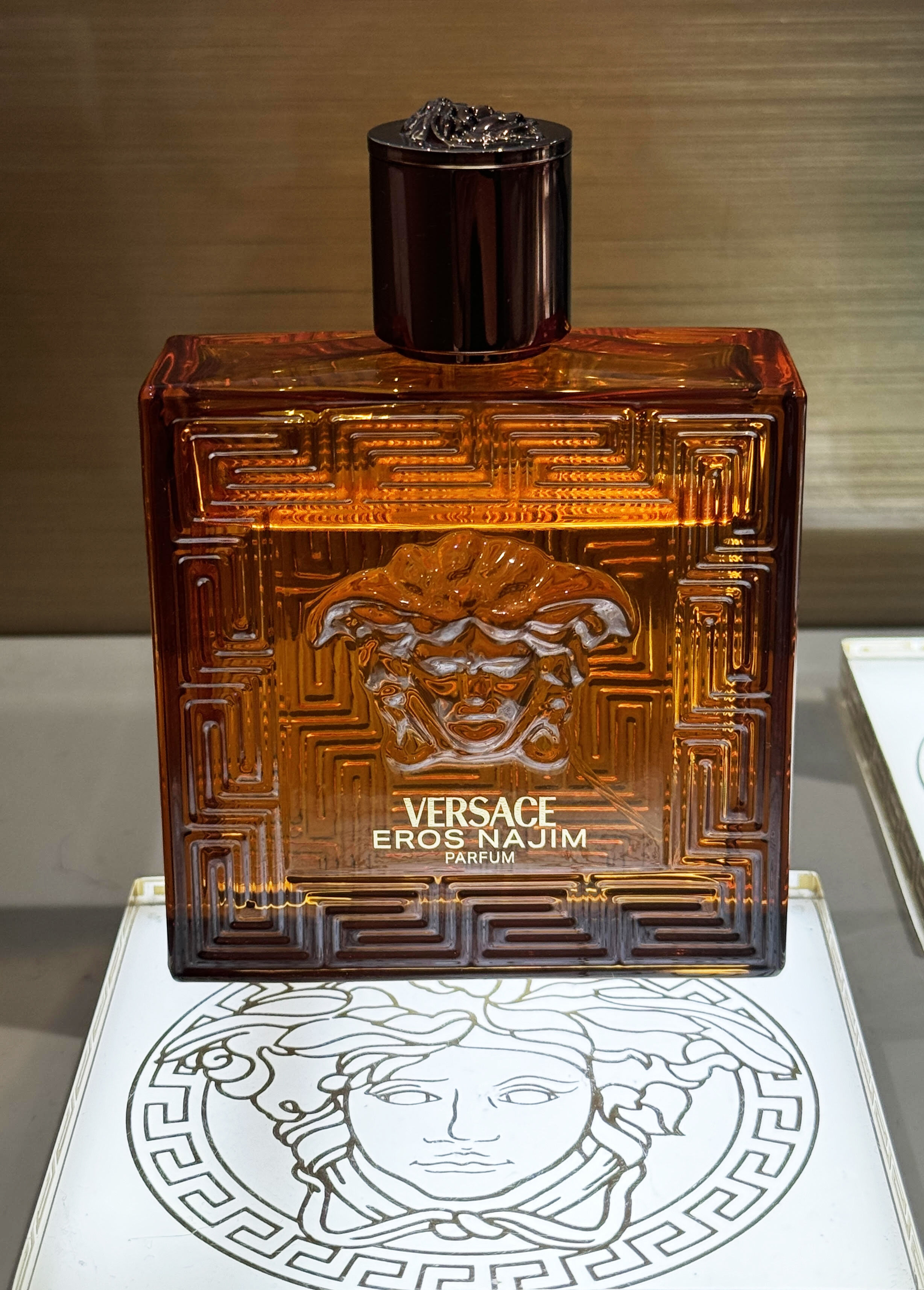 versace eros najim parfum