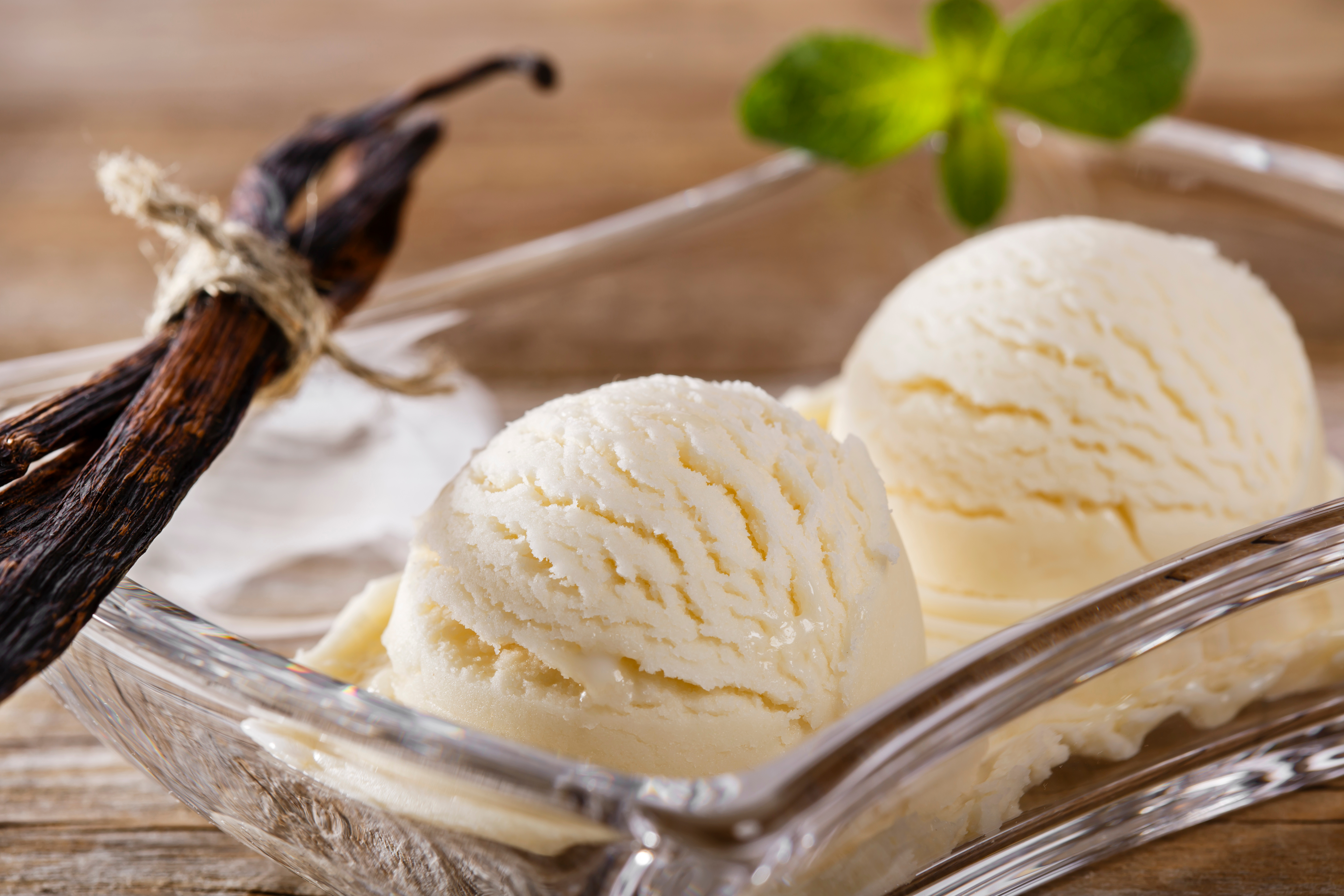 vanilla ice cream and pods