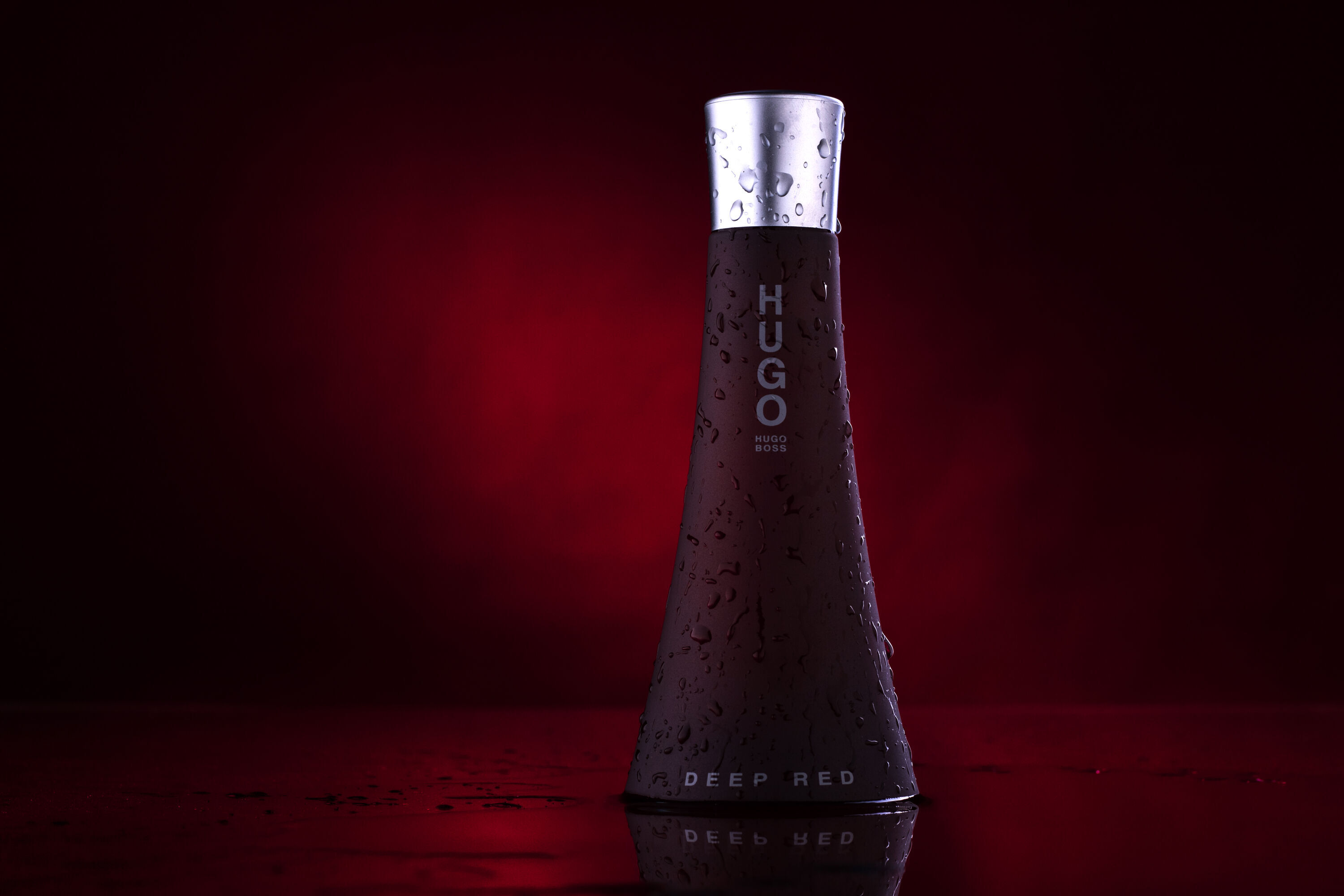 Deep Red by Hugo Boss ad image