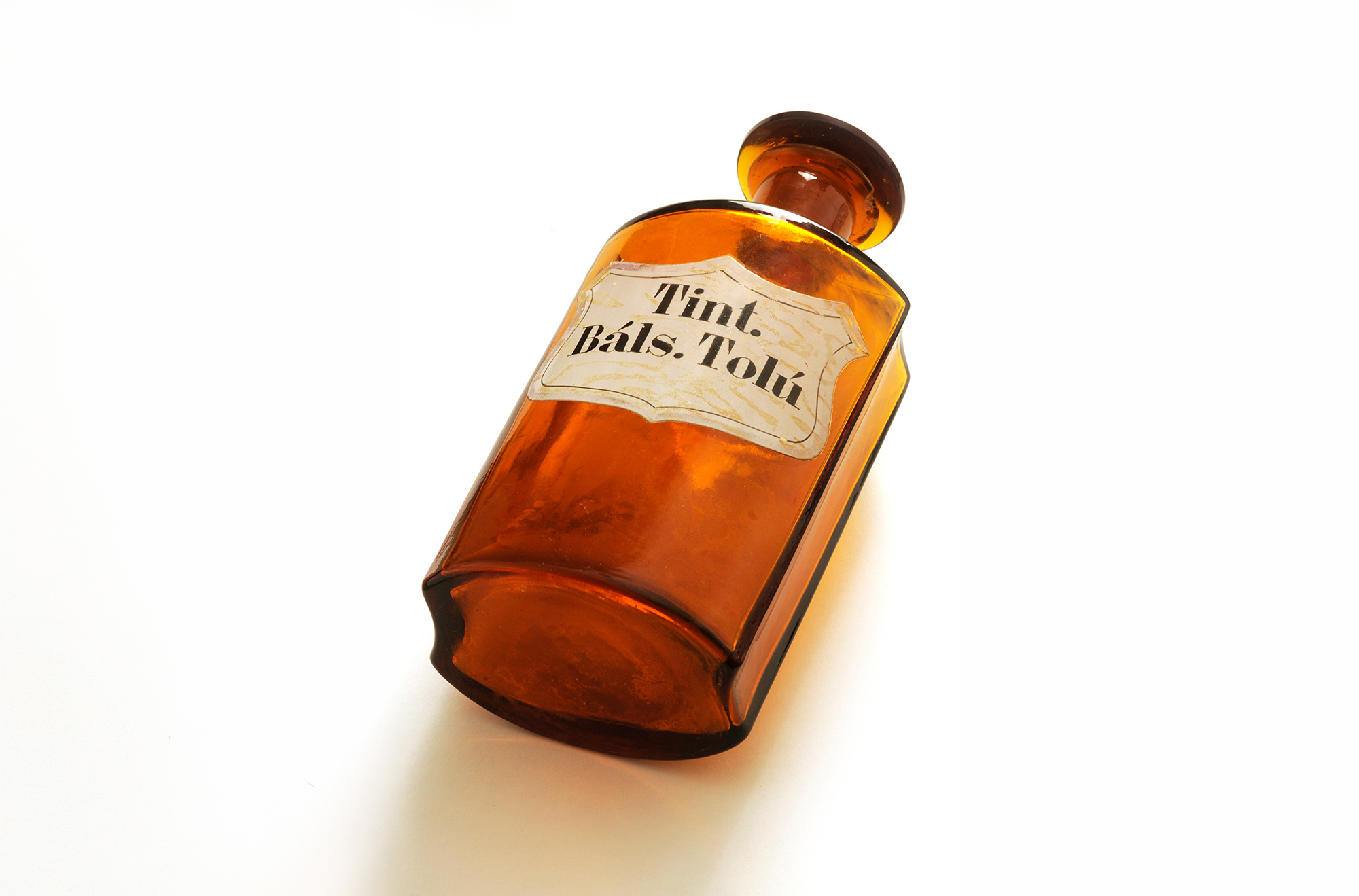 Lahvička s balzámem tolu.
