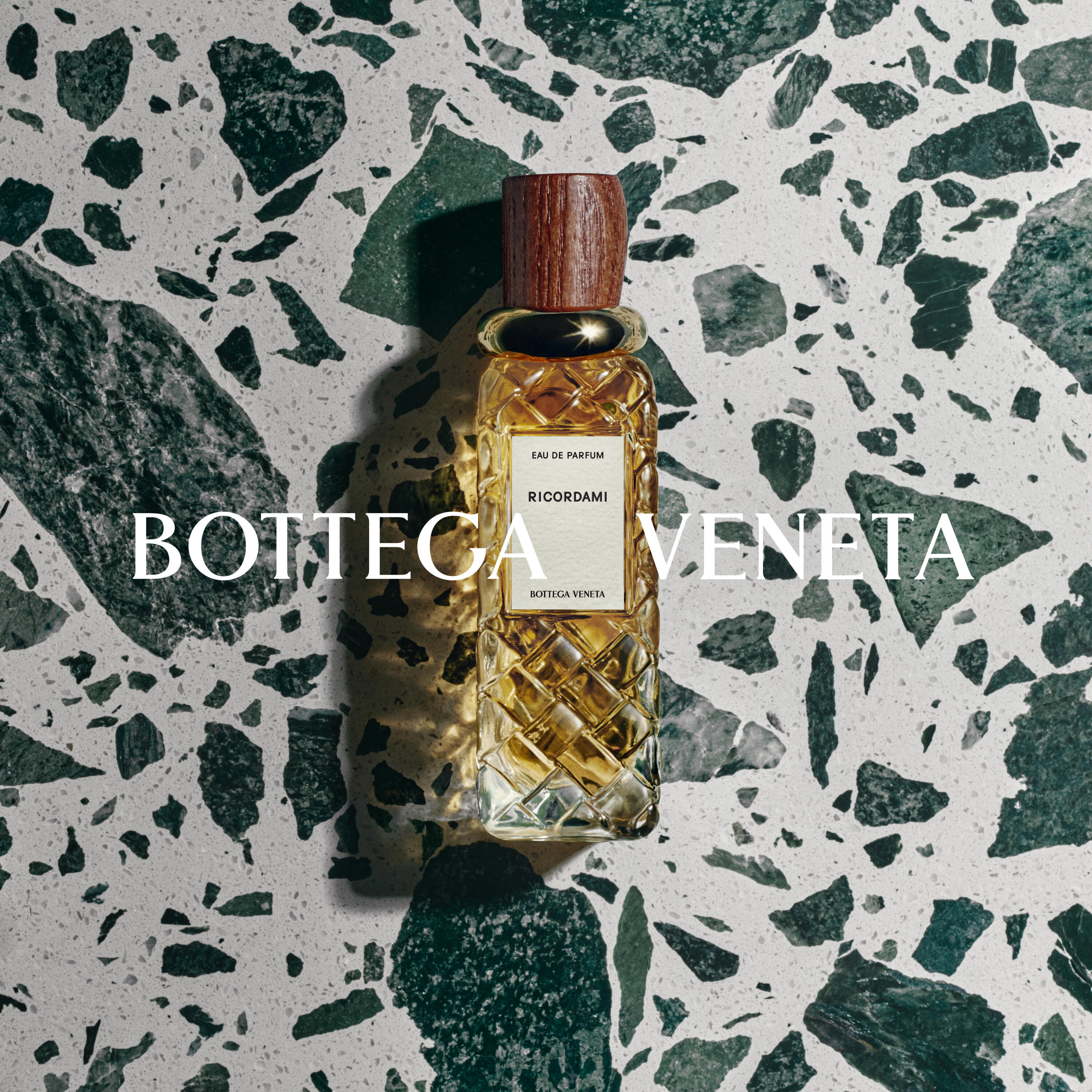 Bottega VenetaがAltaコレクションを発表 ~ フレグランスレビュー